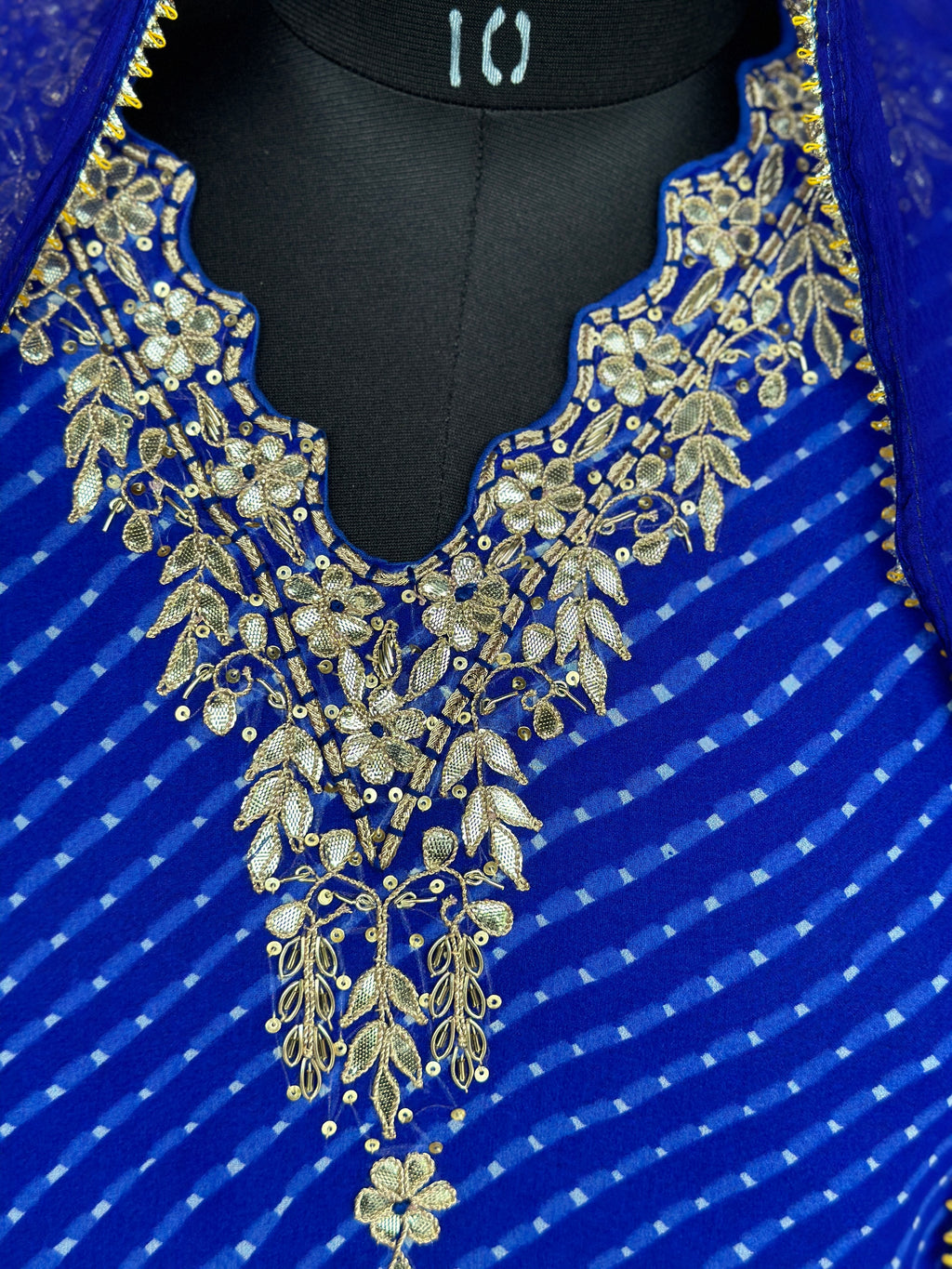 MOTHDA SPECIAL HANDWORK SUIT SET