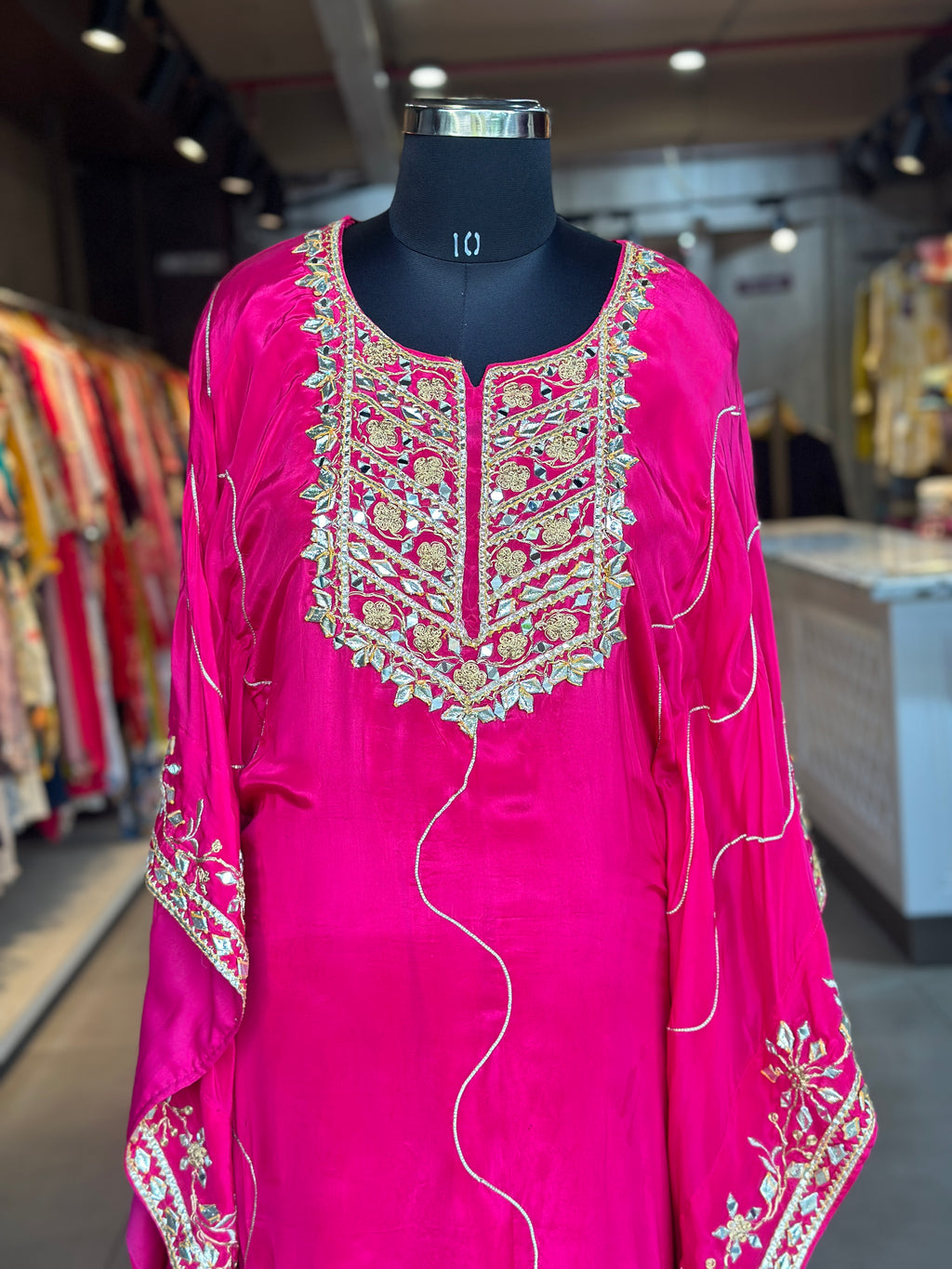 KAFTAN IN GOTTA PATTI