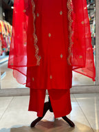 STRAIGHT THREE PIECE SUIT SET