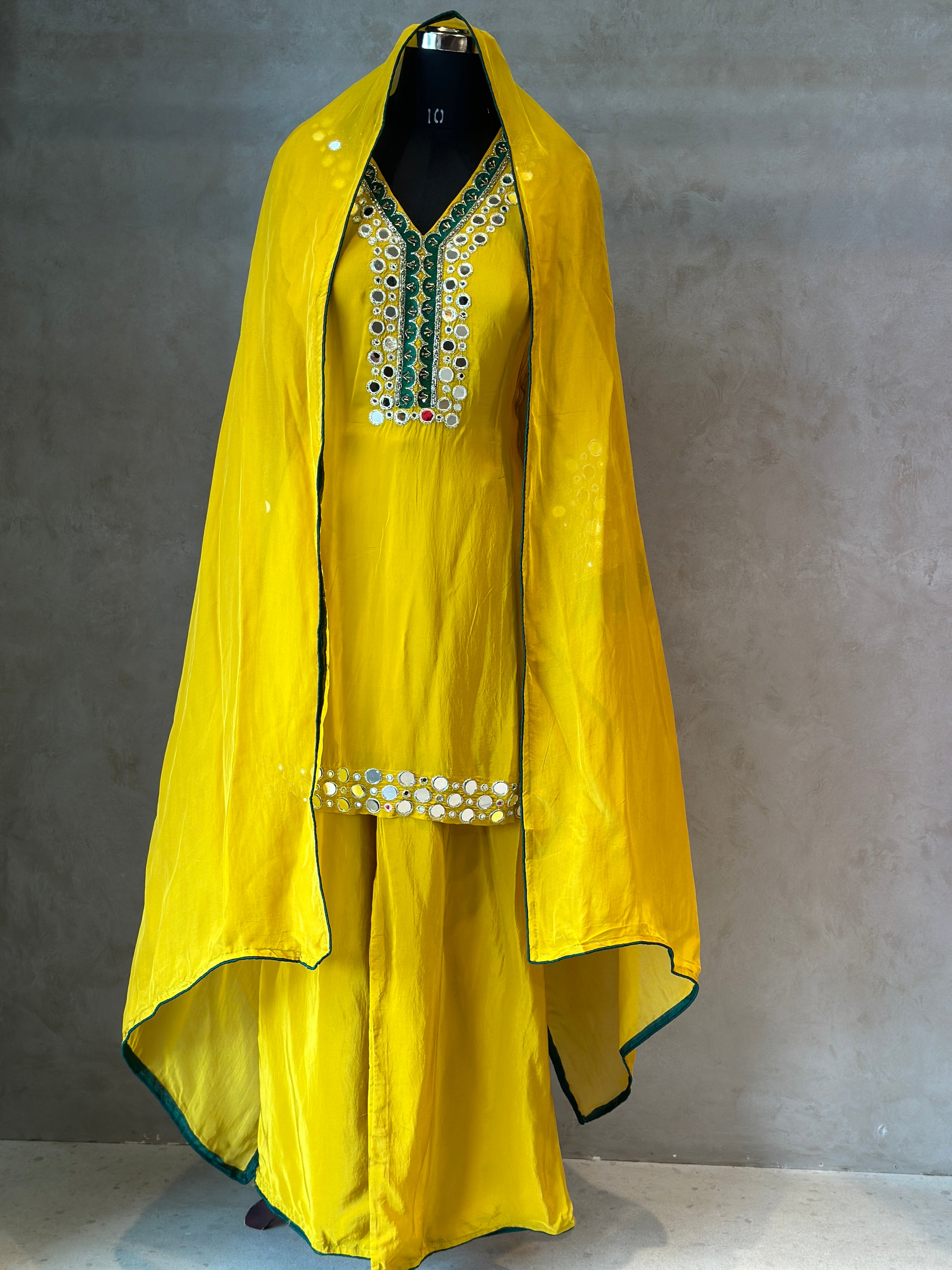 PREMIUM PLAZO SET WITH ORIGINAL MIRROR WORK