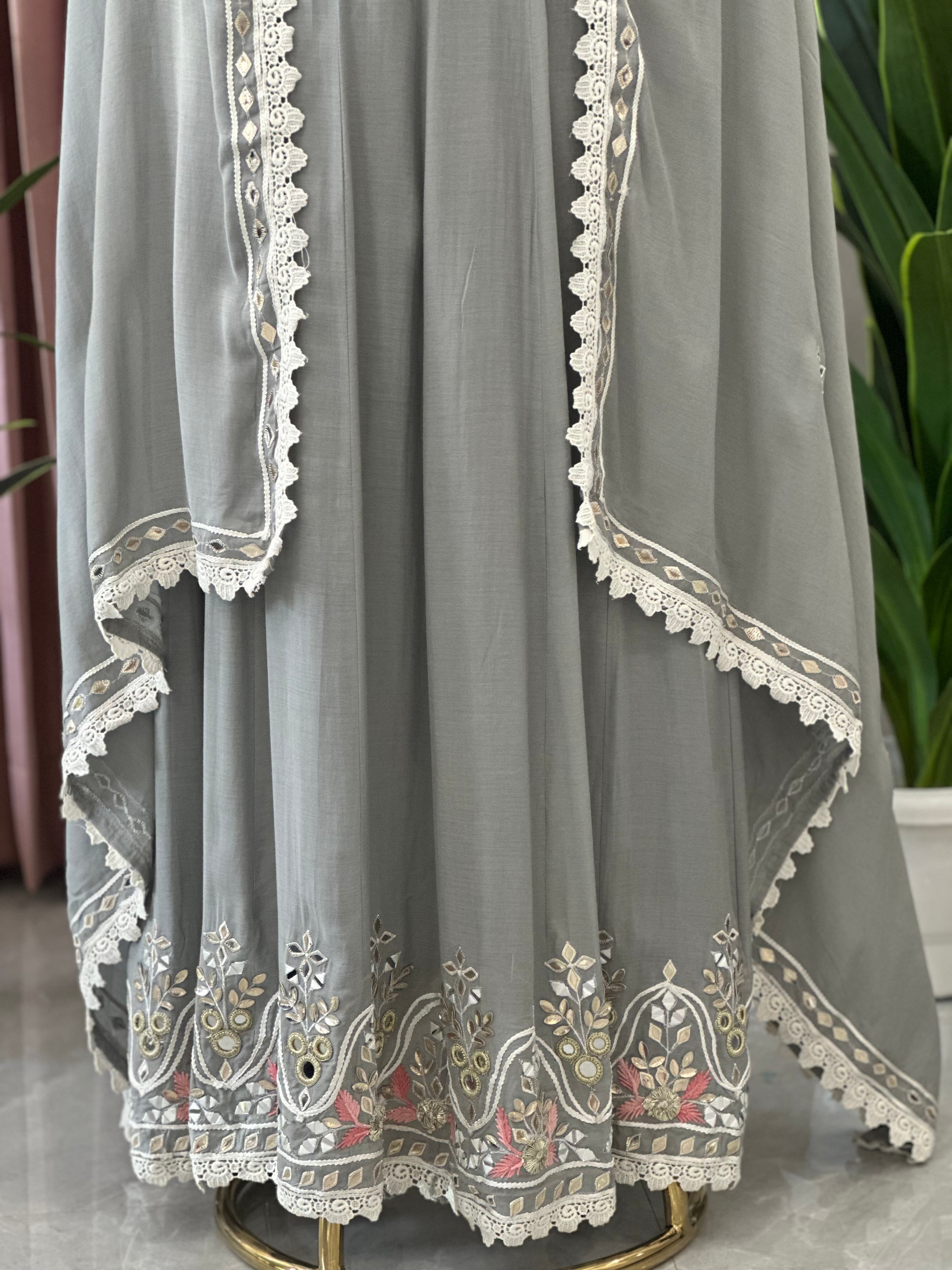 Elegant Embroidered Anarkali Set with Lace Dupatta