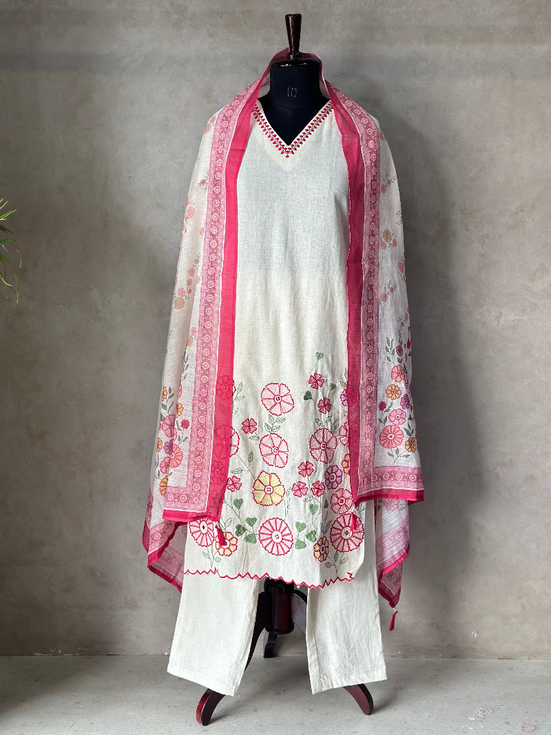 SUMMER FRIENDLY EMBROIDERED KURTA SET