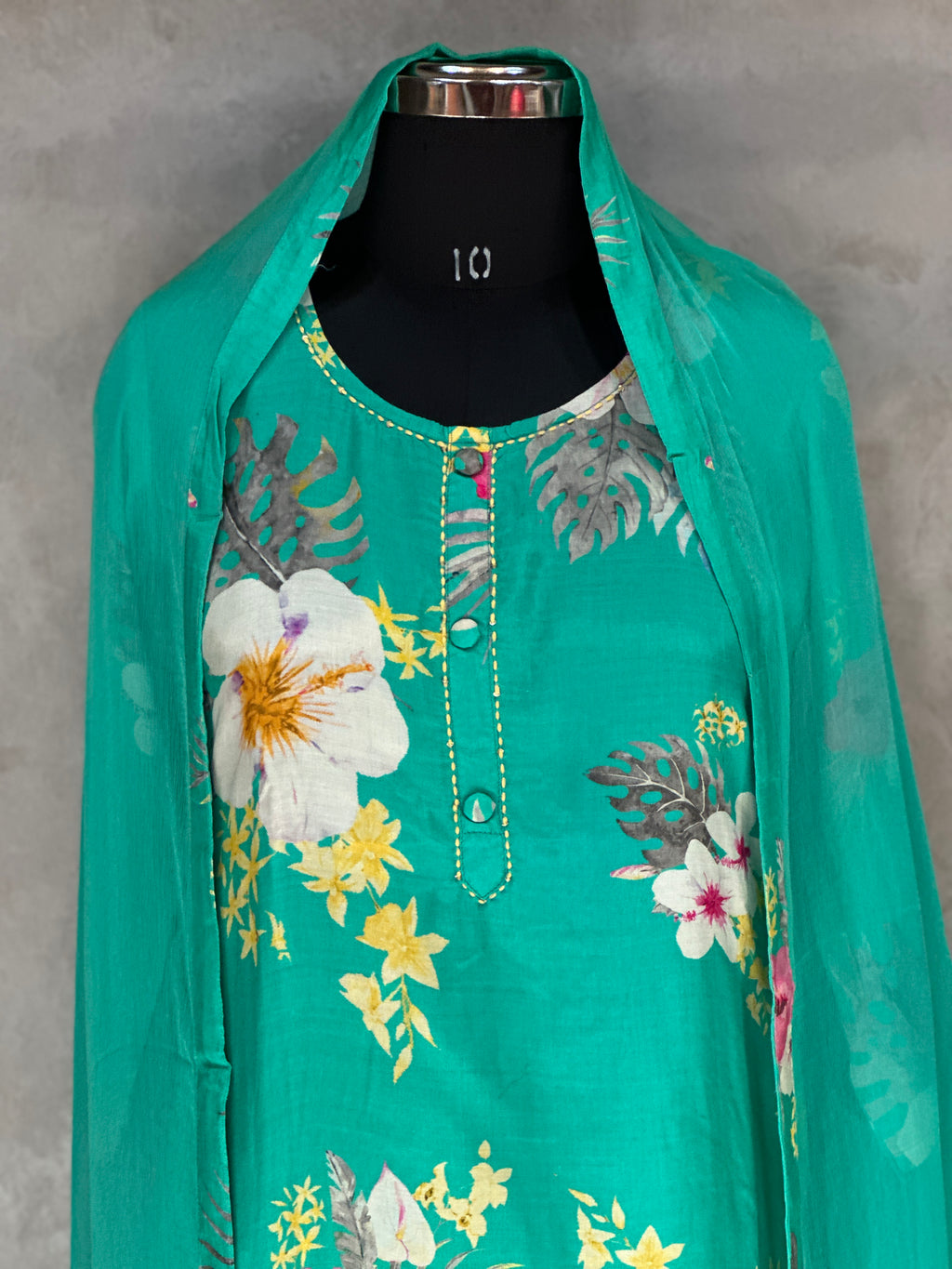 THREE PIECE SUIT SET