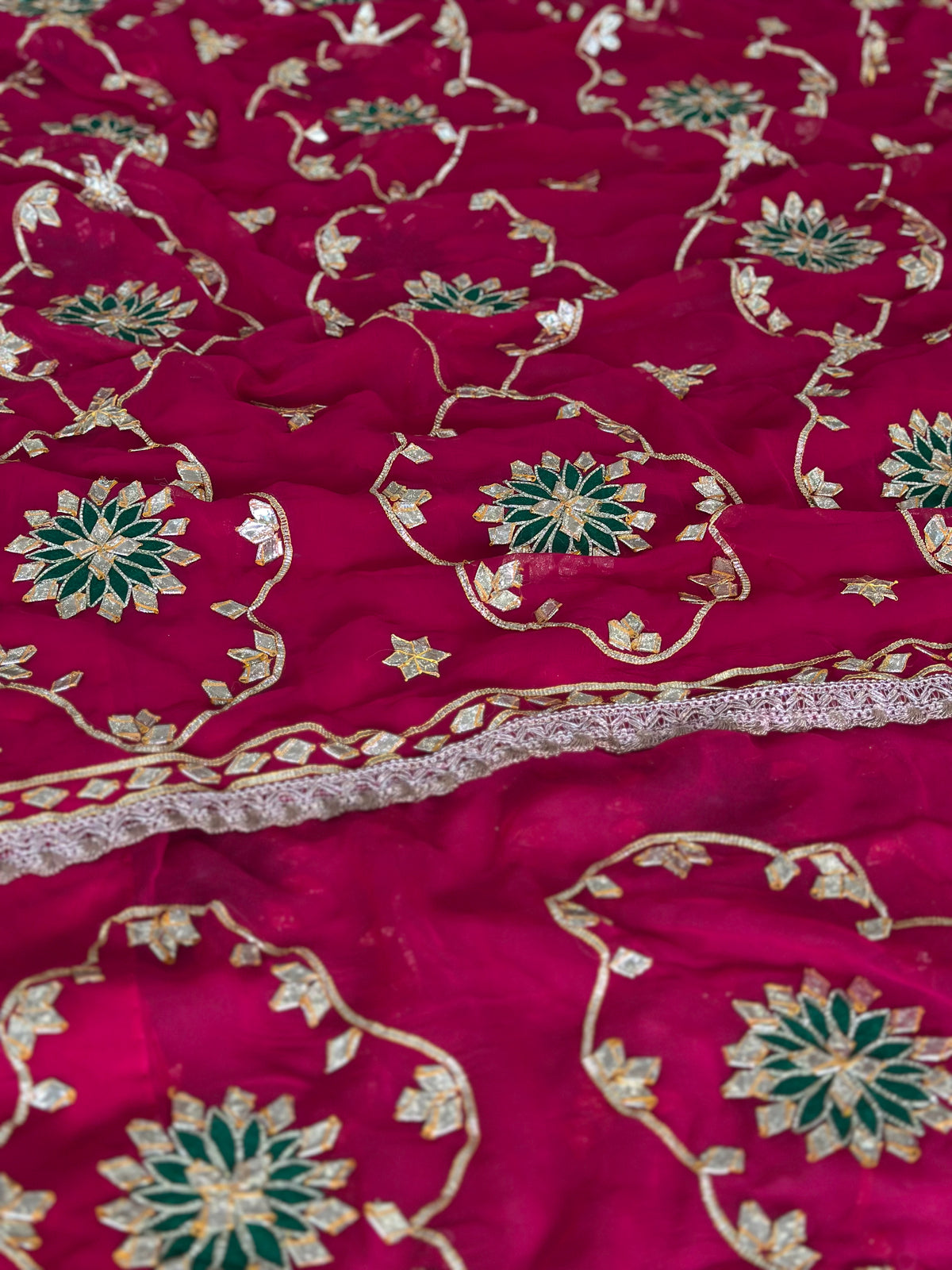 ✨Traditional  Handwork Gota Patti Saree✨