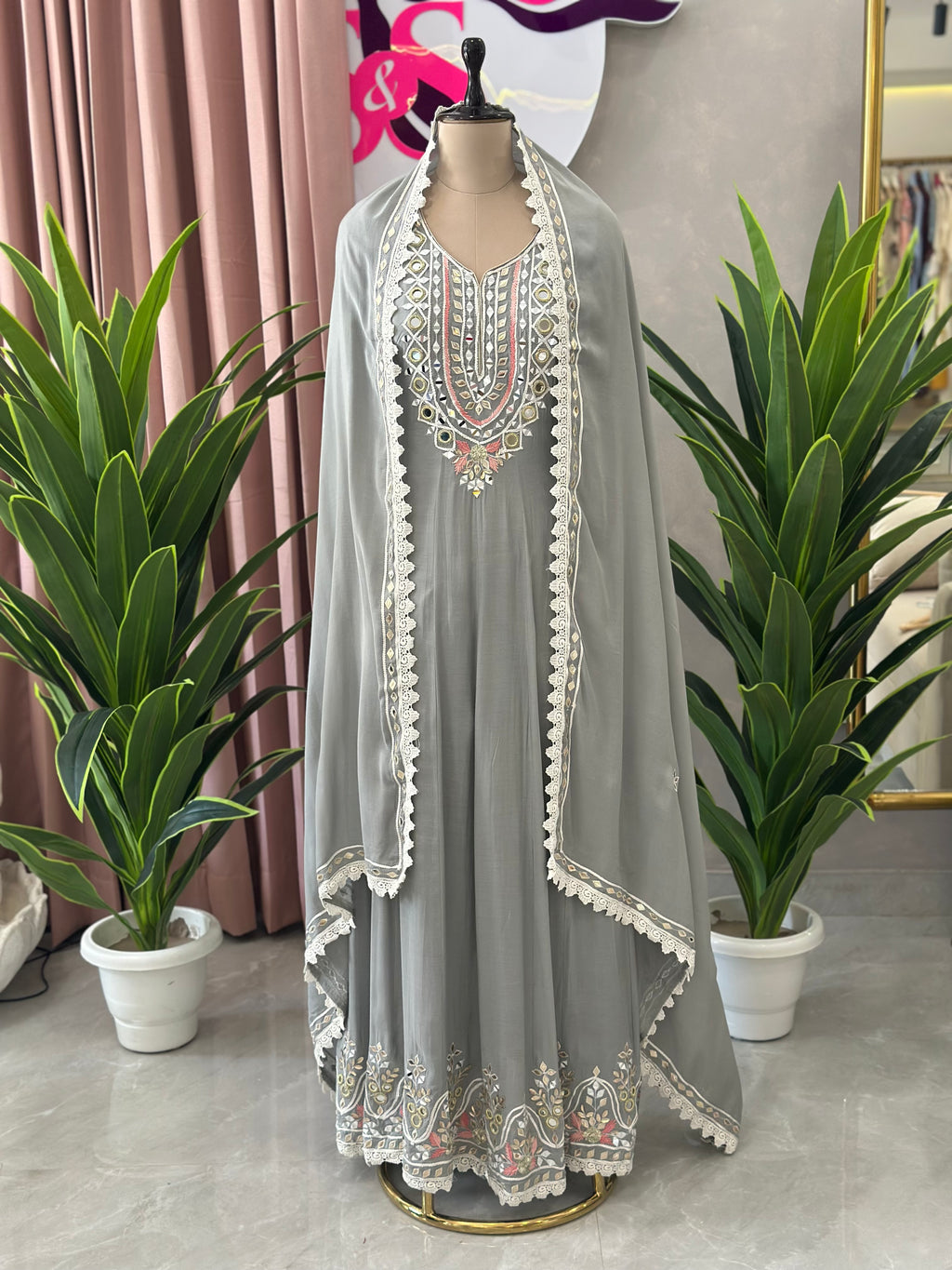 Elegant Embroidered Anarkali Set with Lace Dupatta