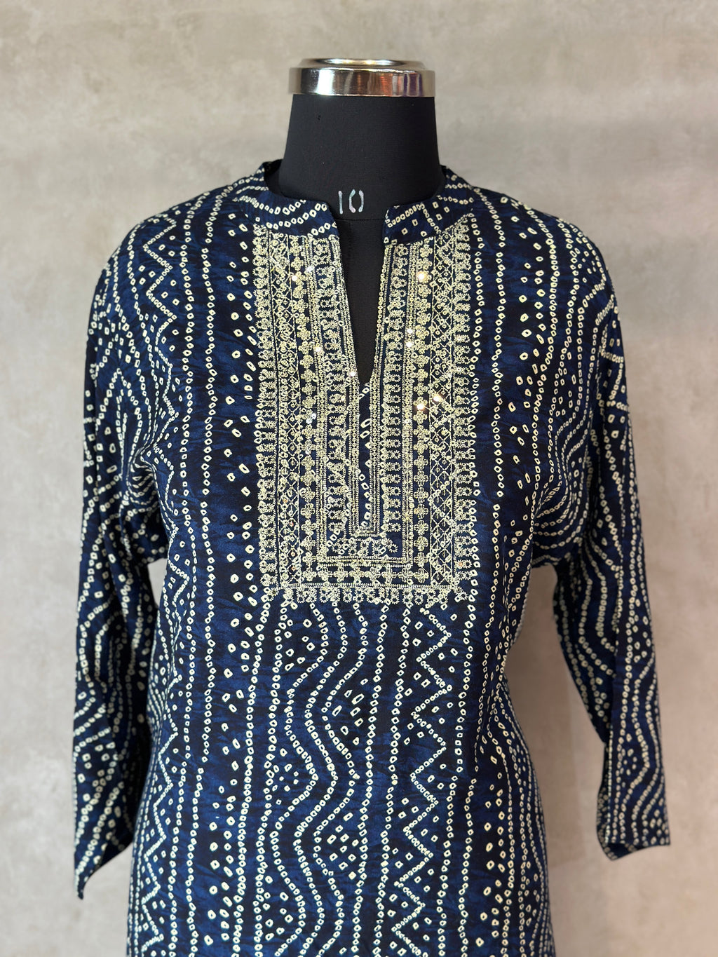 KURTI WITH SEQUENCE WORK