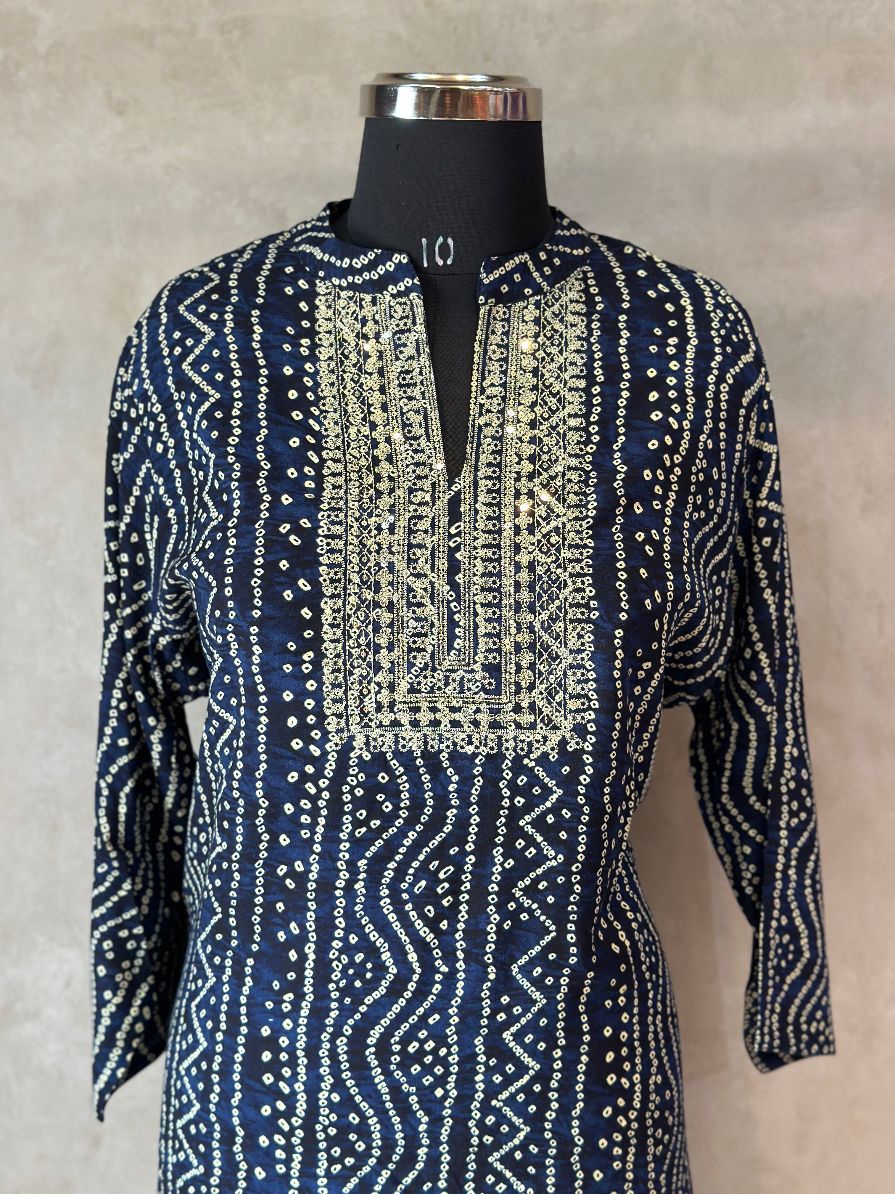 KURTI WITH SEQUENCE WORK