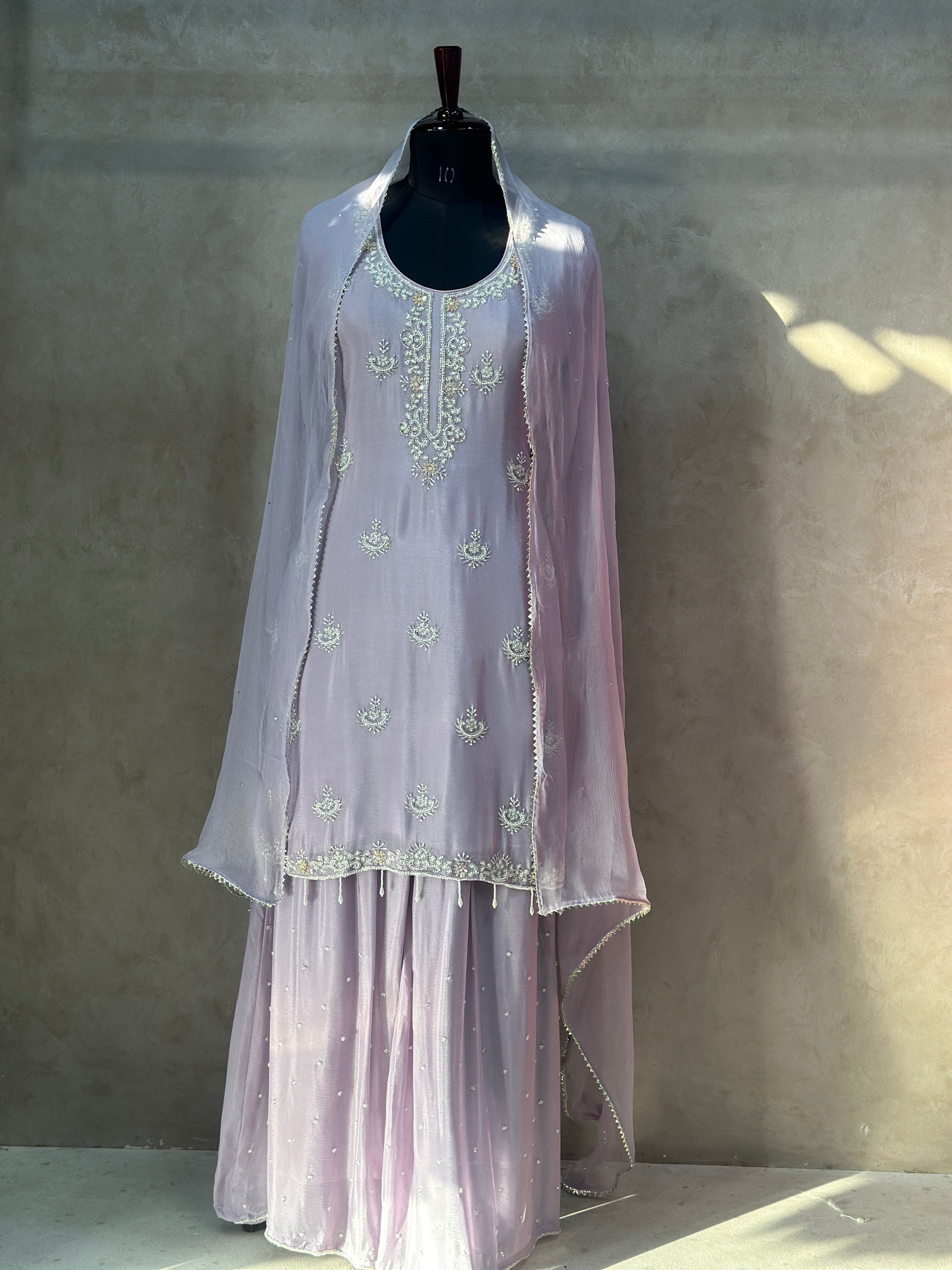 BAUTIFUL PLAZO SET WITH PREMIUM HANDWORK