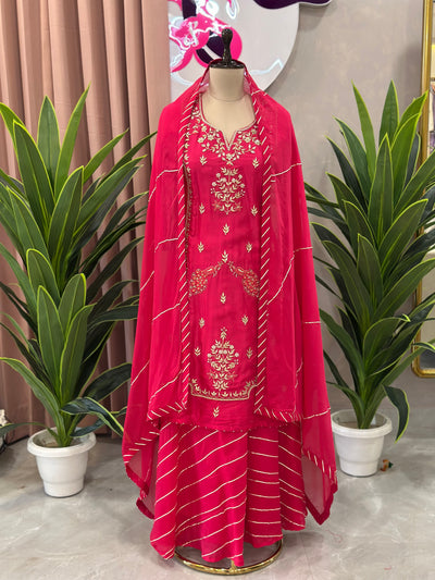 TRADITIONAL GOTA PATTI SUIT SET