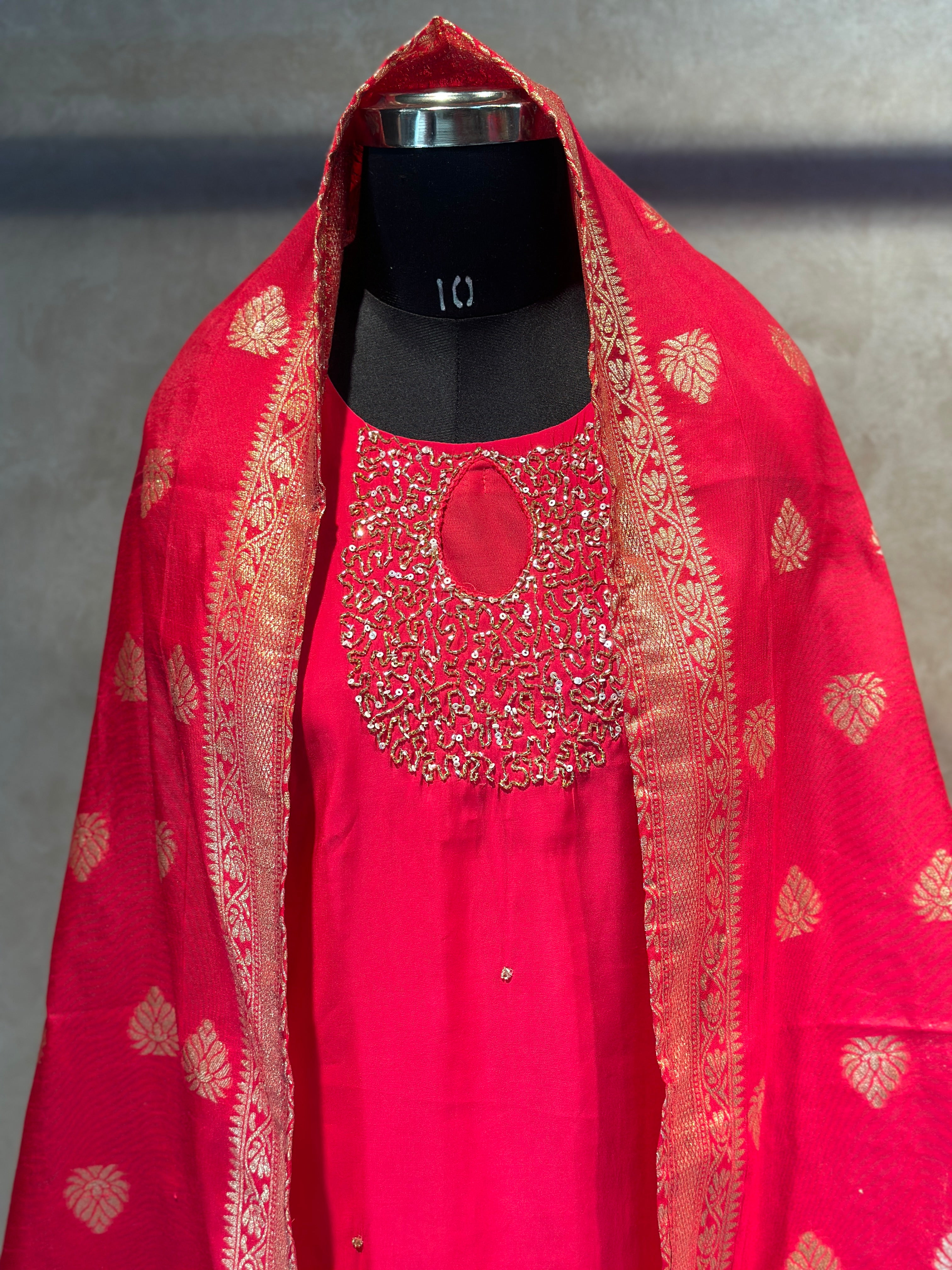 BANARASI STRAIGHT HANDWORK SUIT SET