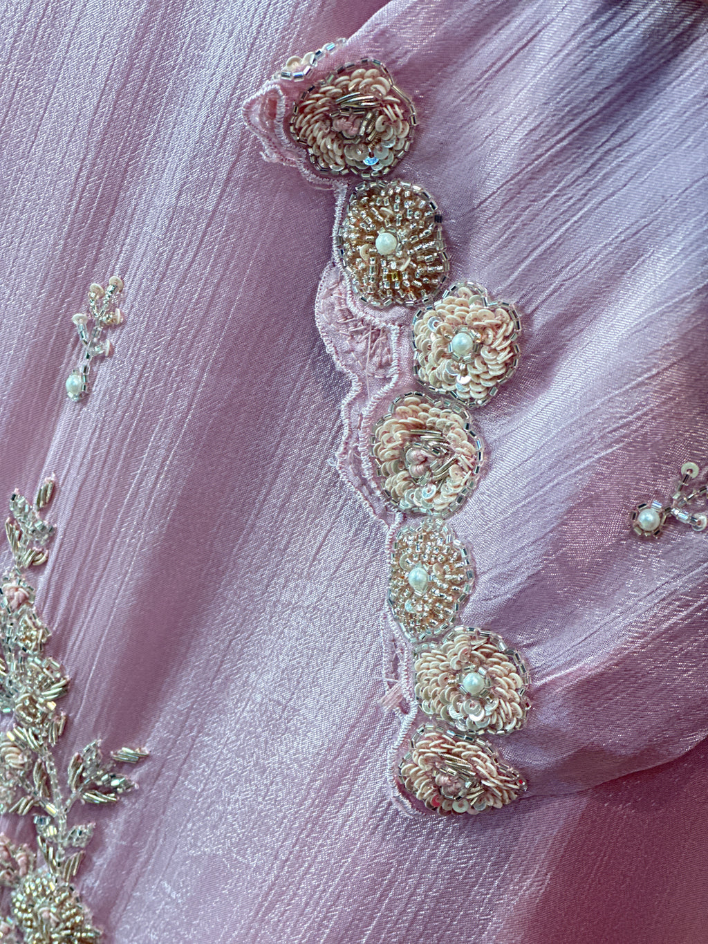 BEAUTIFUL HANDWORK PLAZO SET