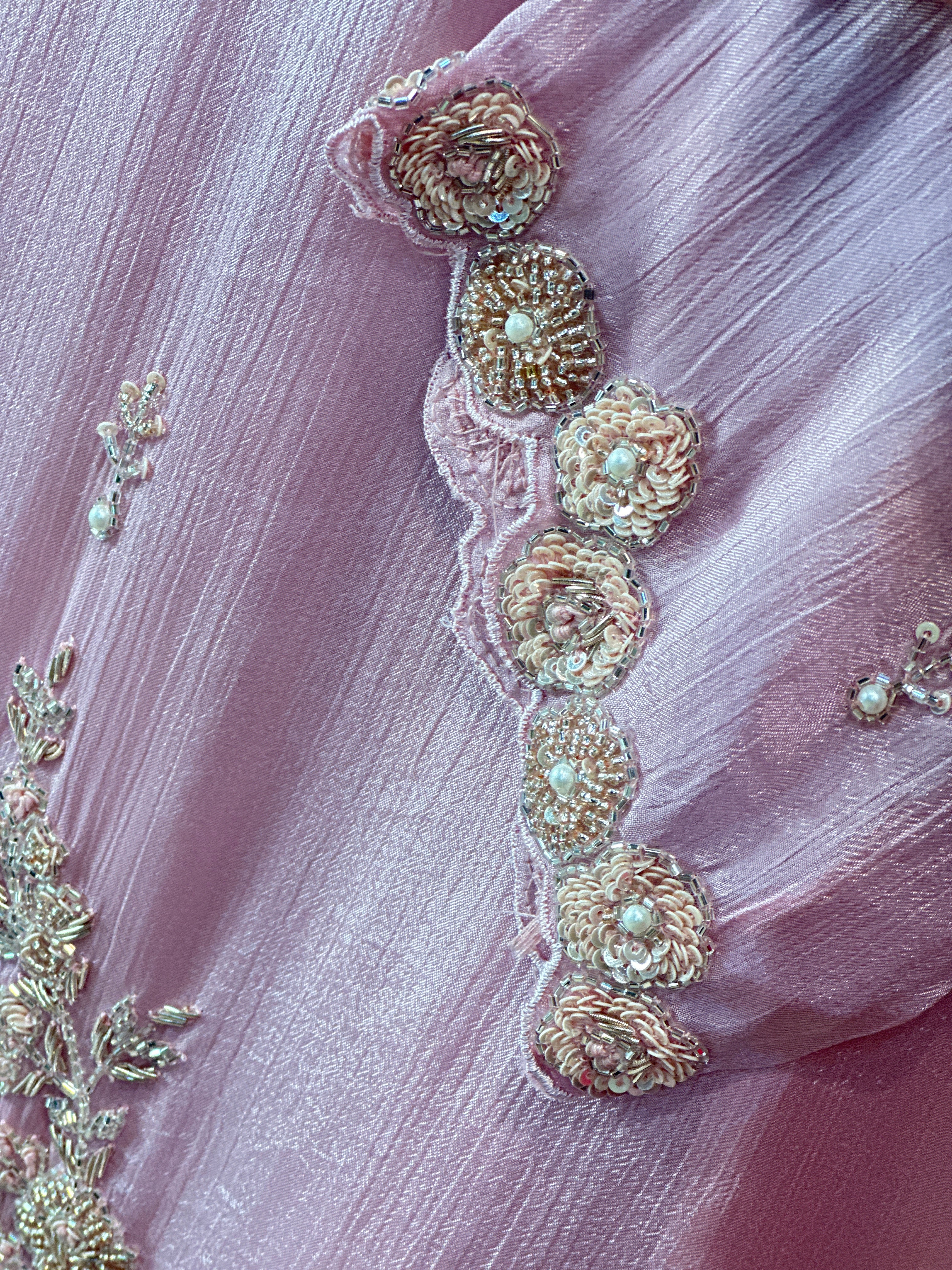 BEAUTIFUL HANDWORK PLAZO SET