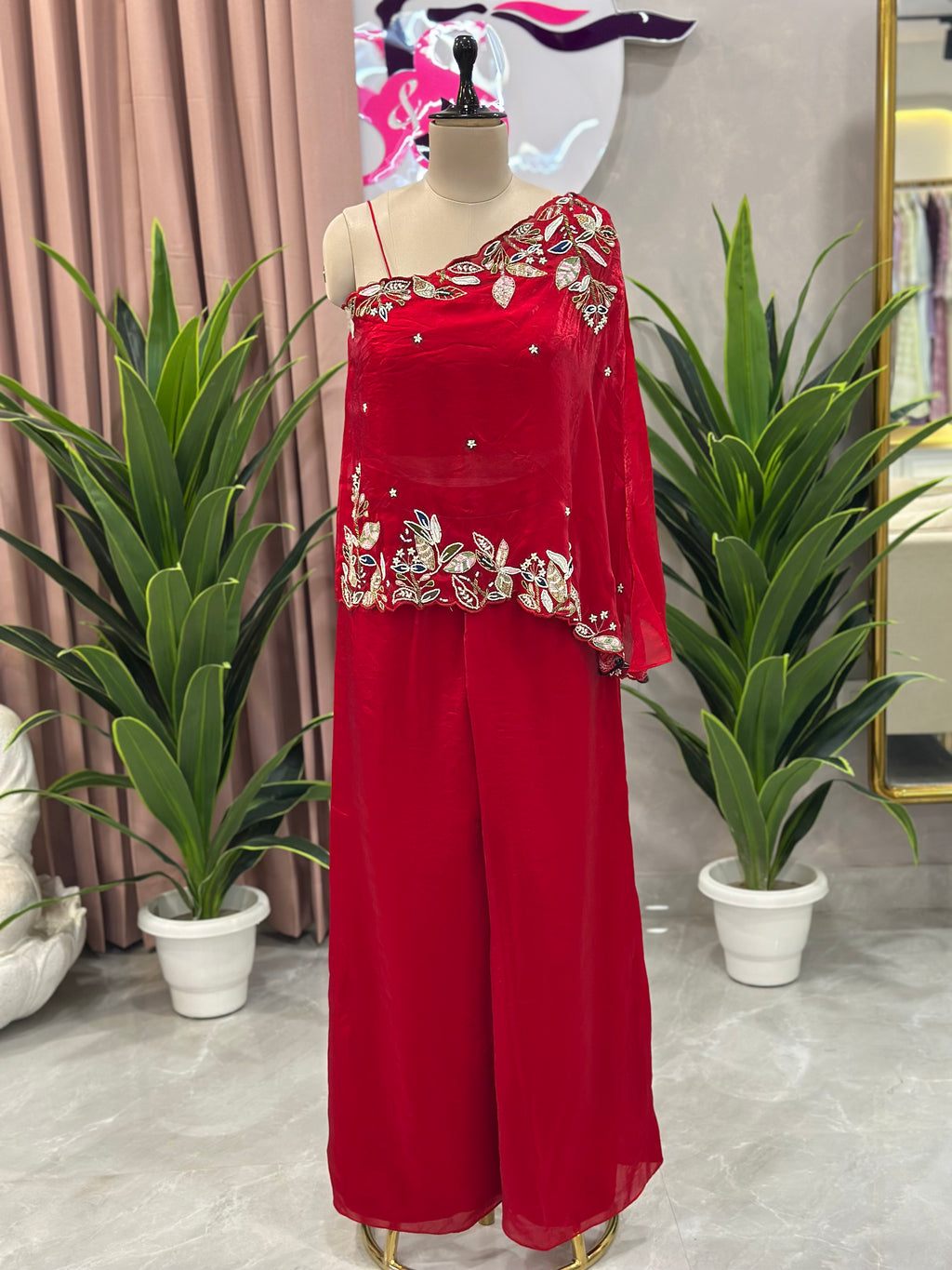 Elegant Drape Handwork Set