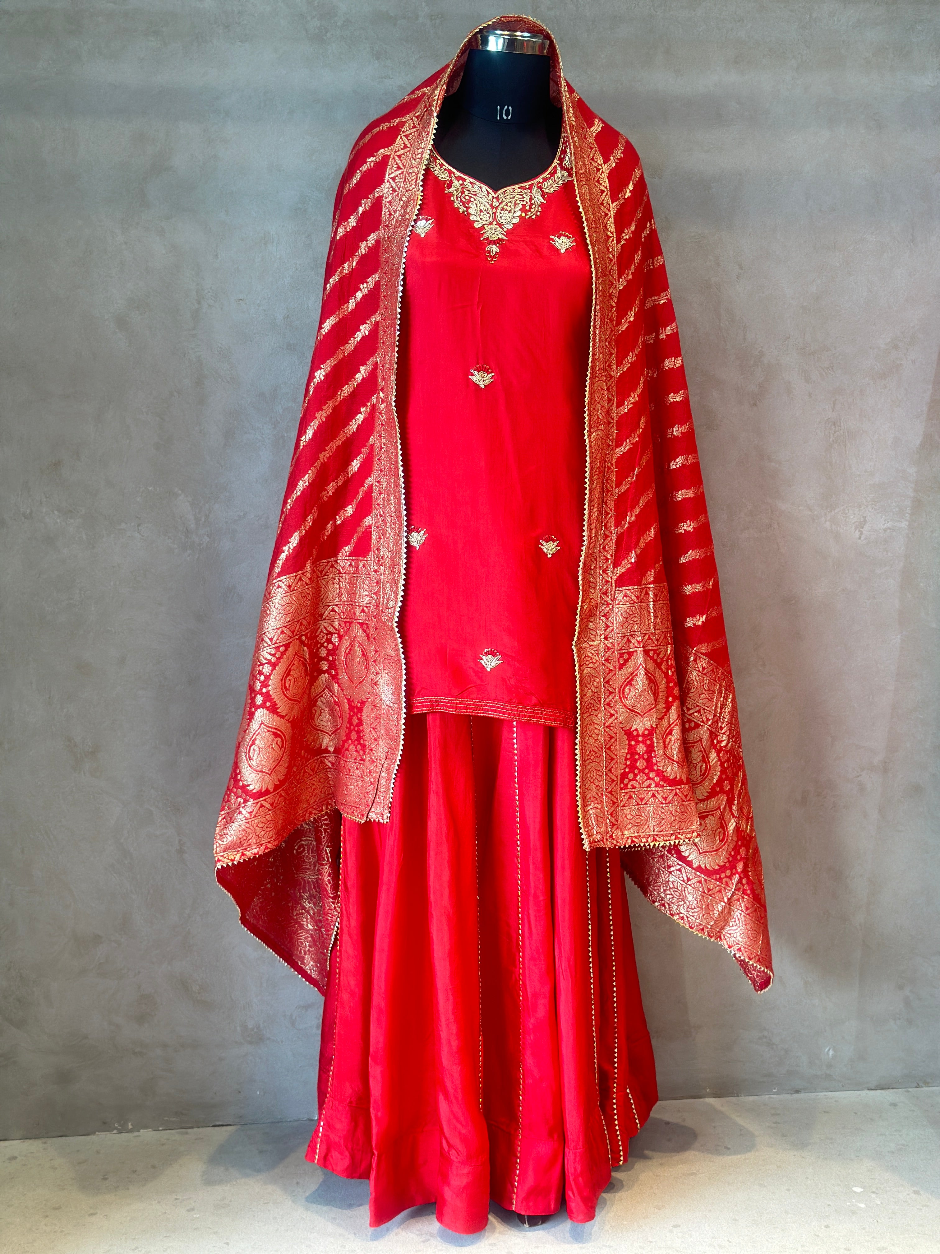 BEAUTIFUL ZARDOSI HANDWORK SKIRT SET