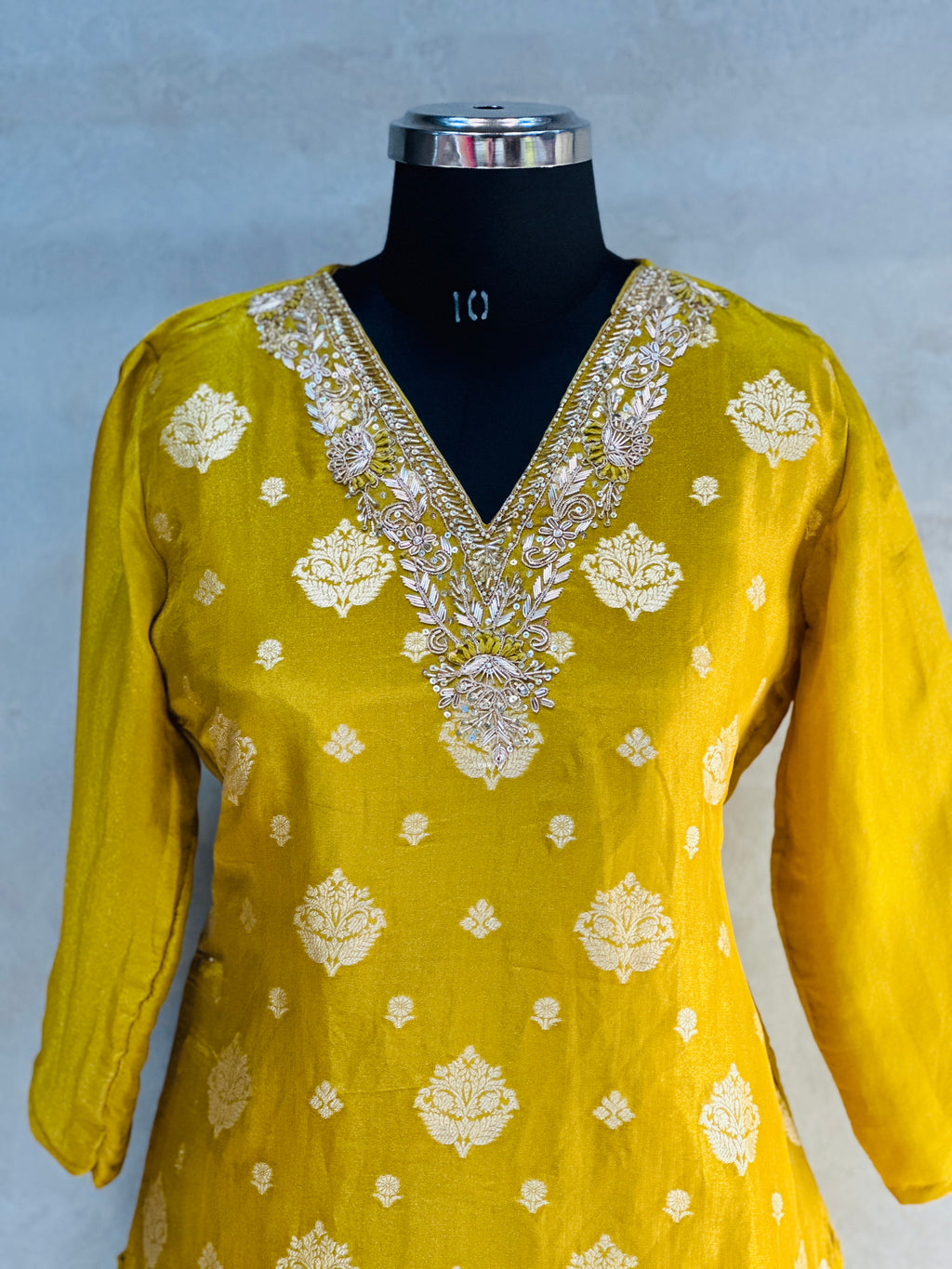 PREMIUM  PLAZO SET WITH ZARDOSI