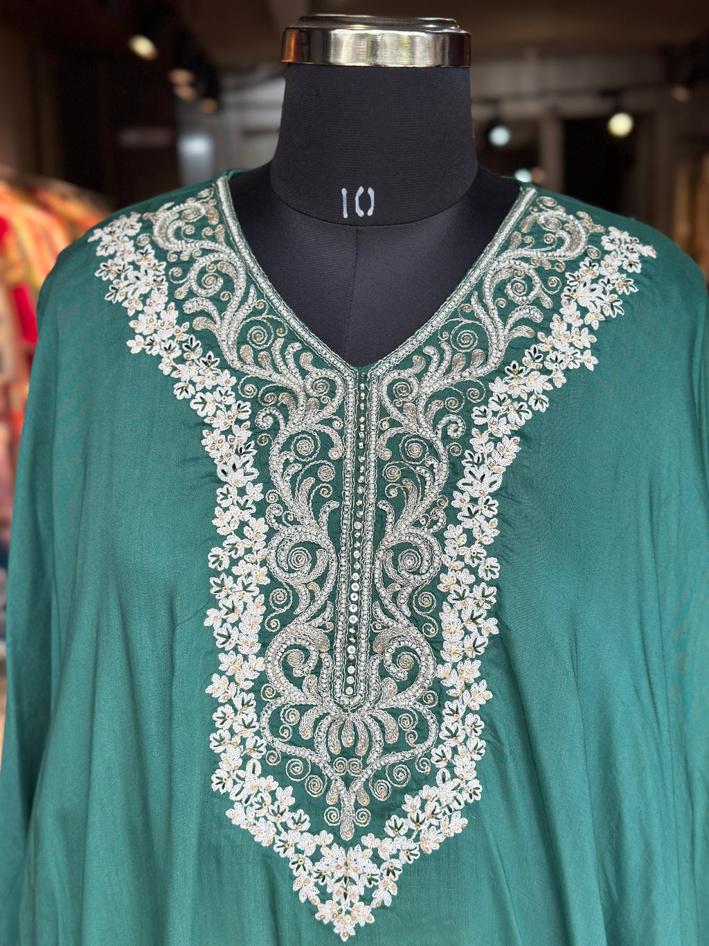 KAFTAN IN PEARL WORK