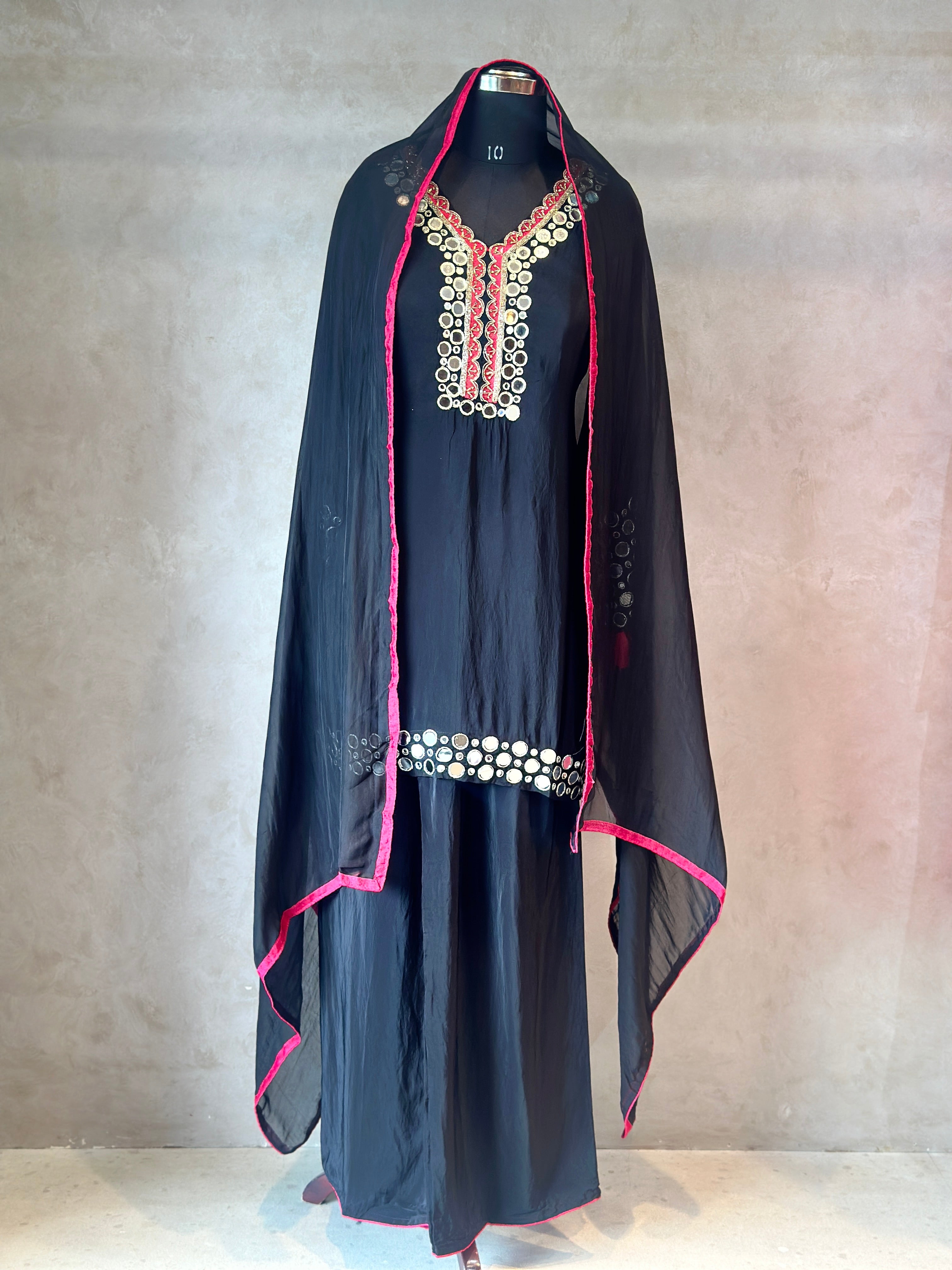 PREMIUM PLAZO SET WITH ORIGINAL MIRROR WORK