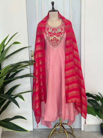✨Rajwada Handwork Anarkali Set✨