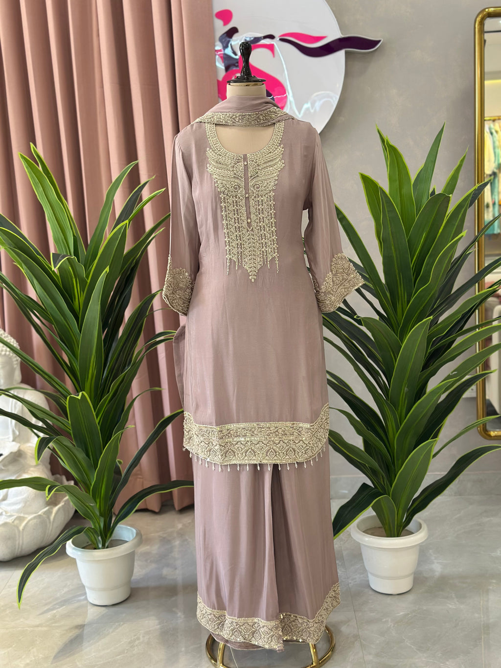 Classy Handwork Farsi Suit Set