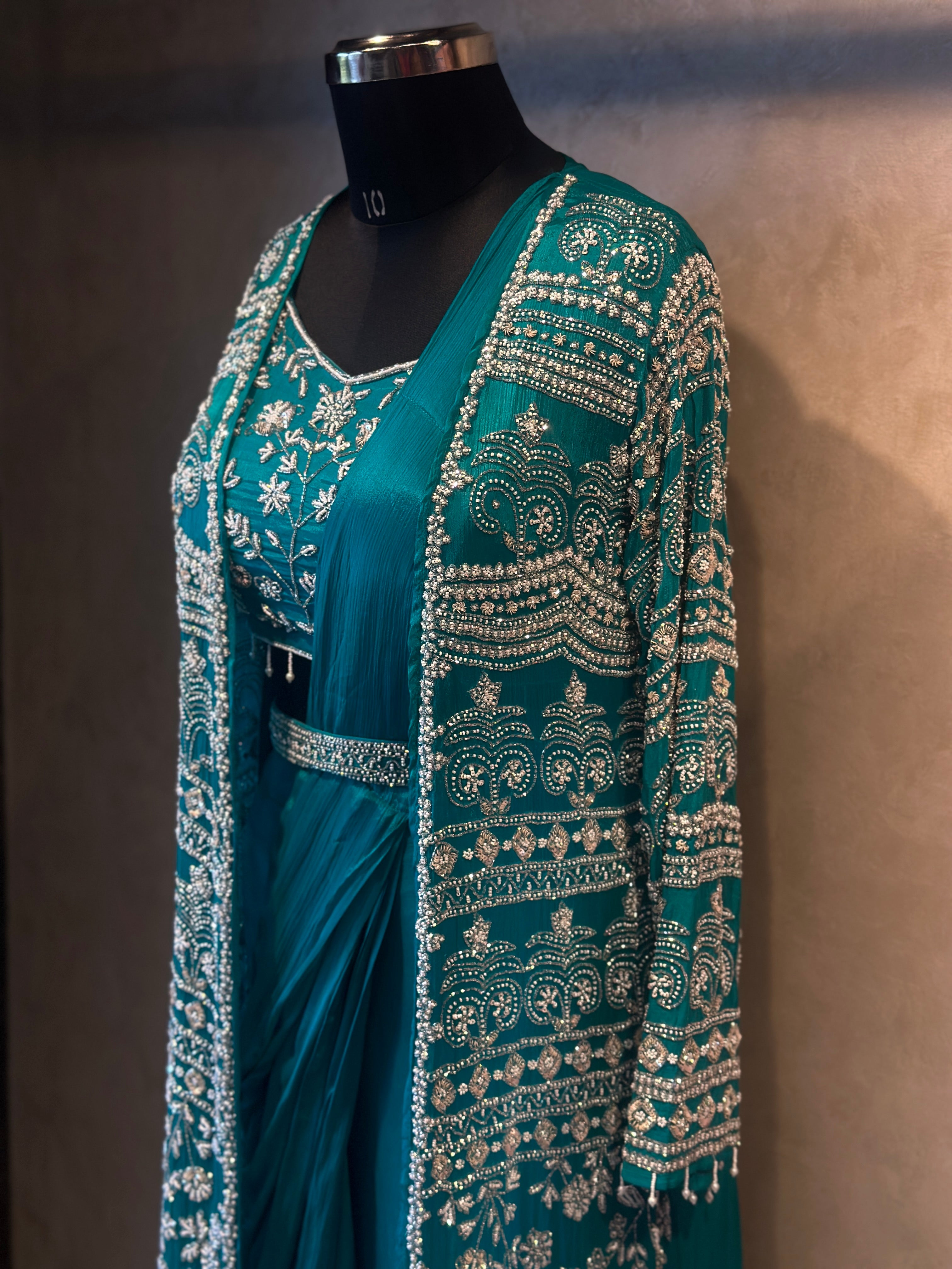 PRE-DRAPPED SAREE SHURG SET