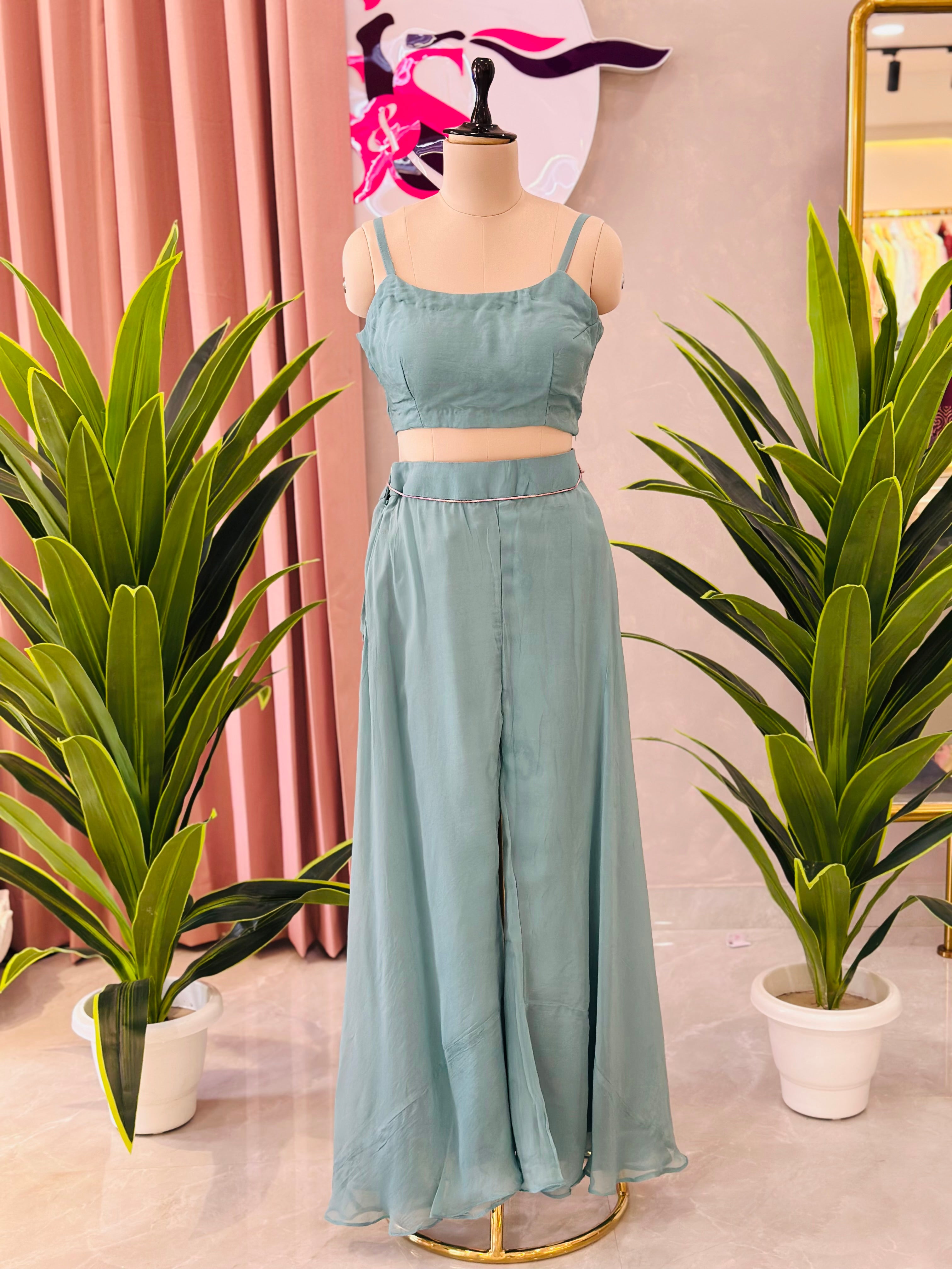 Designer Three-Piece Fusion Set