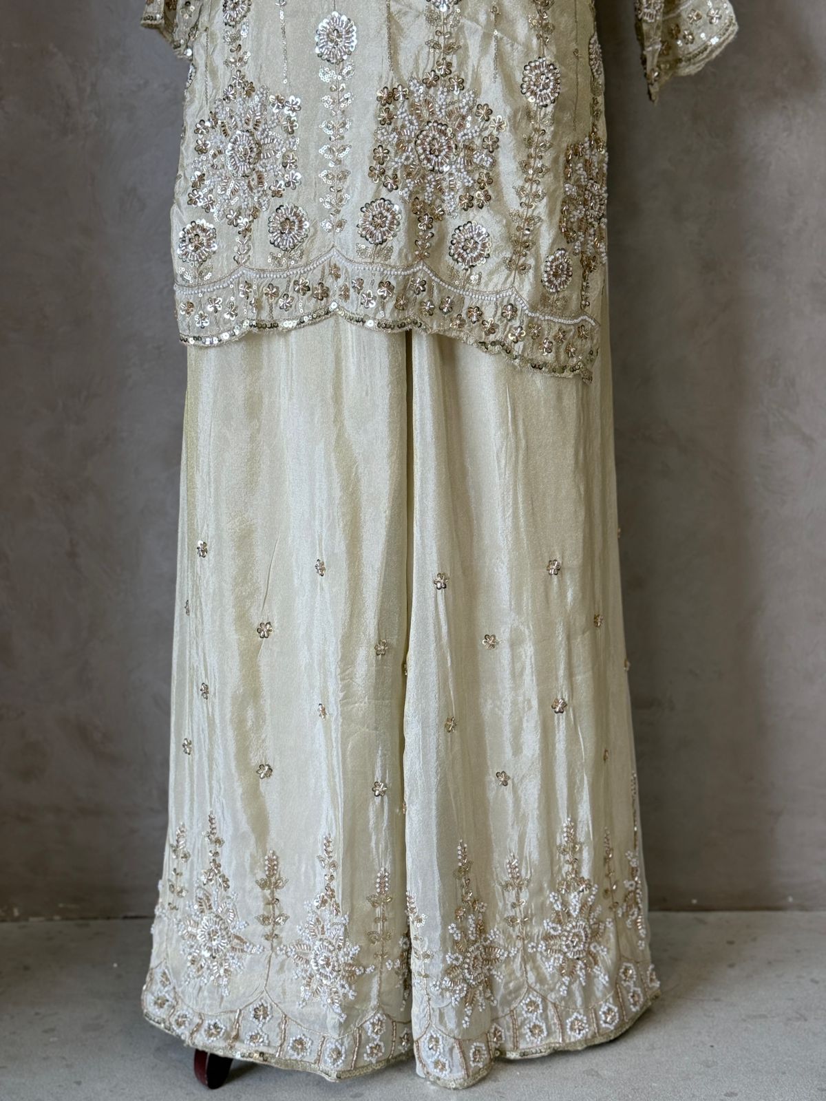 ZARI TISSUE HANDWORK JACKET SET