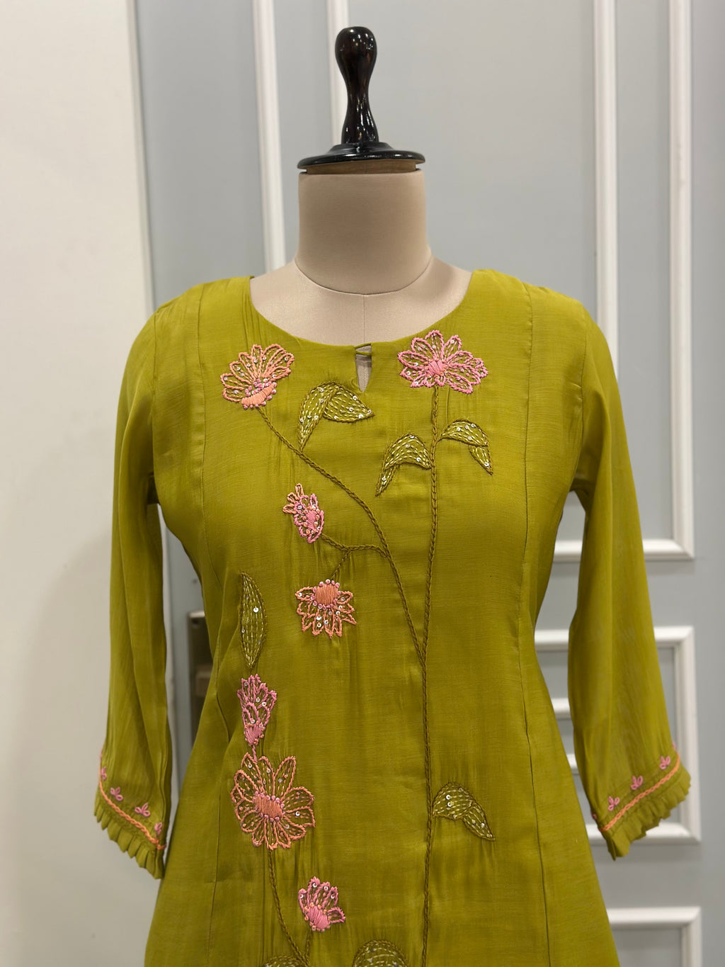Premium mul Chanderi handwork three piece suit set