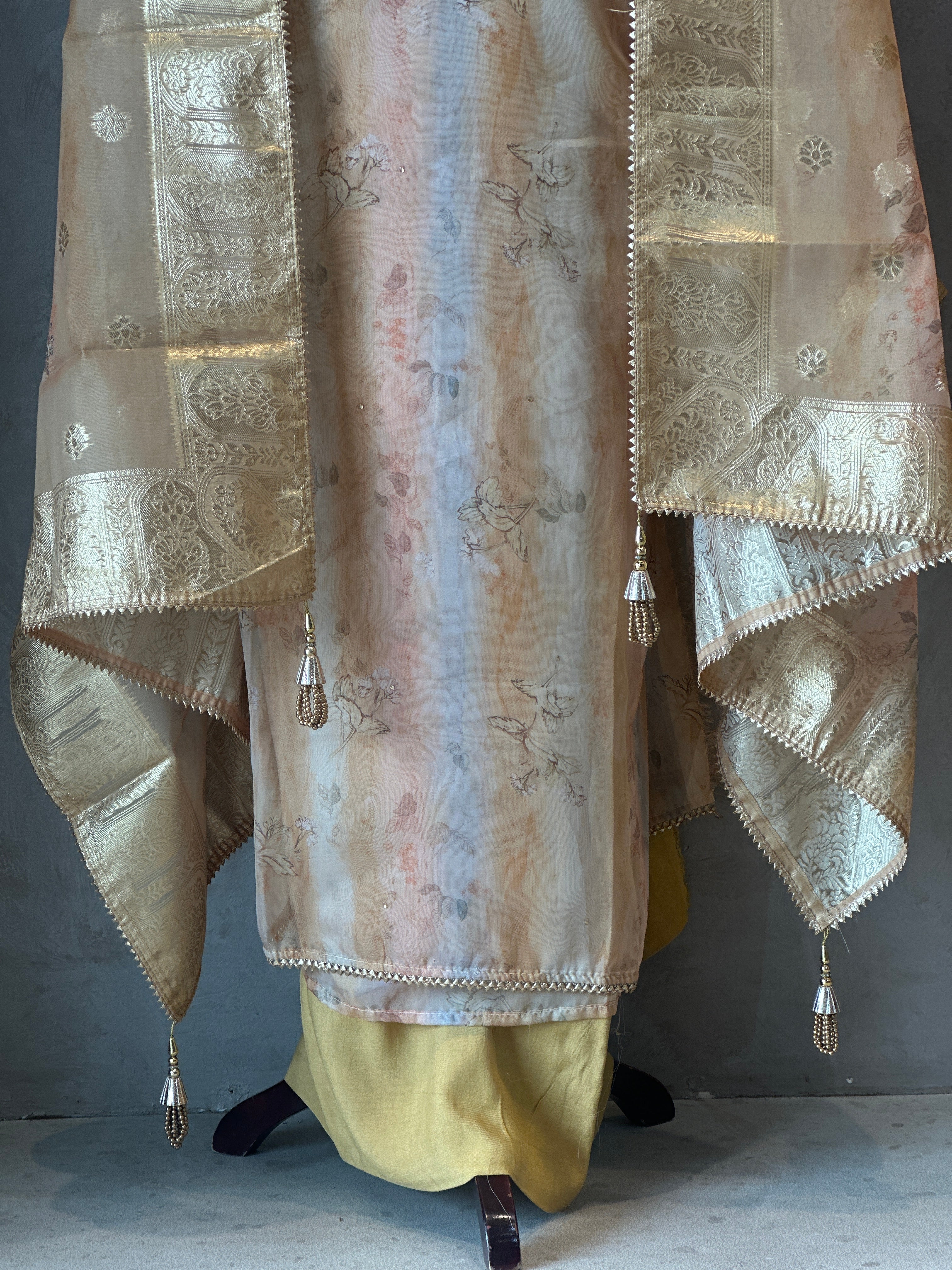 PURE ORGANZA HANDWORK SUIT SET