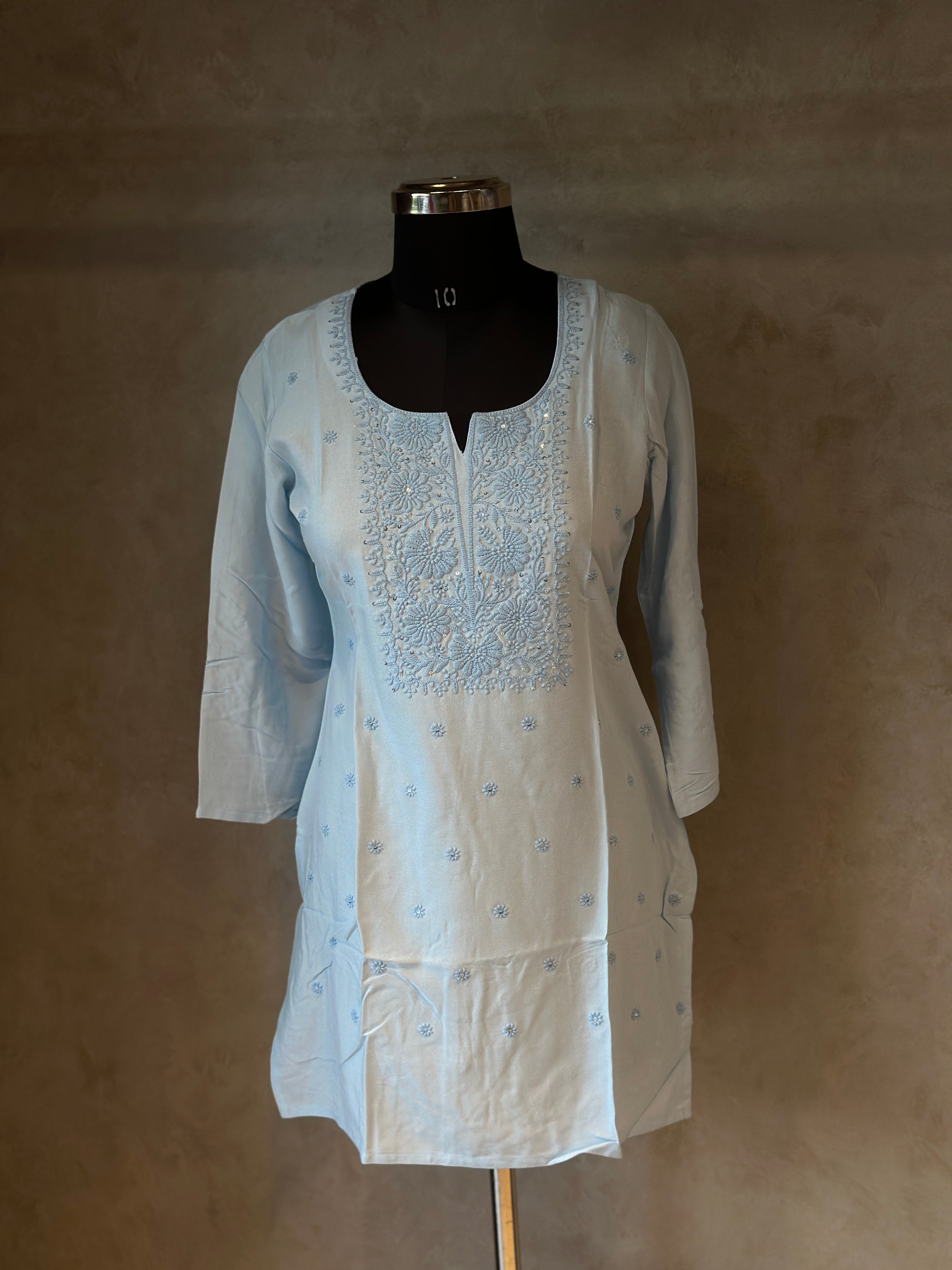 EMBROIDERED SHORT KURTI