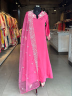 EMBROIDERED SUIT SET