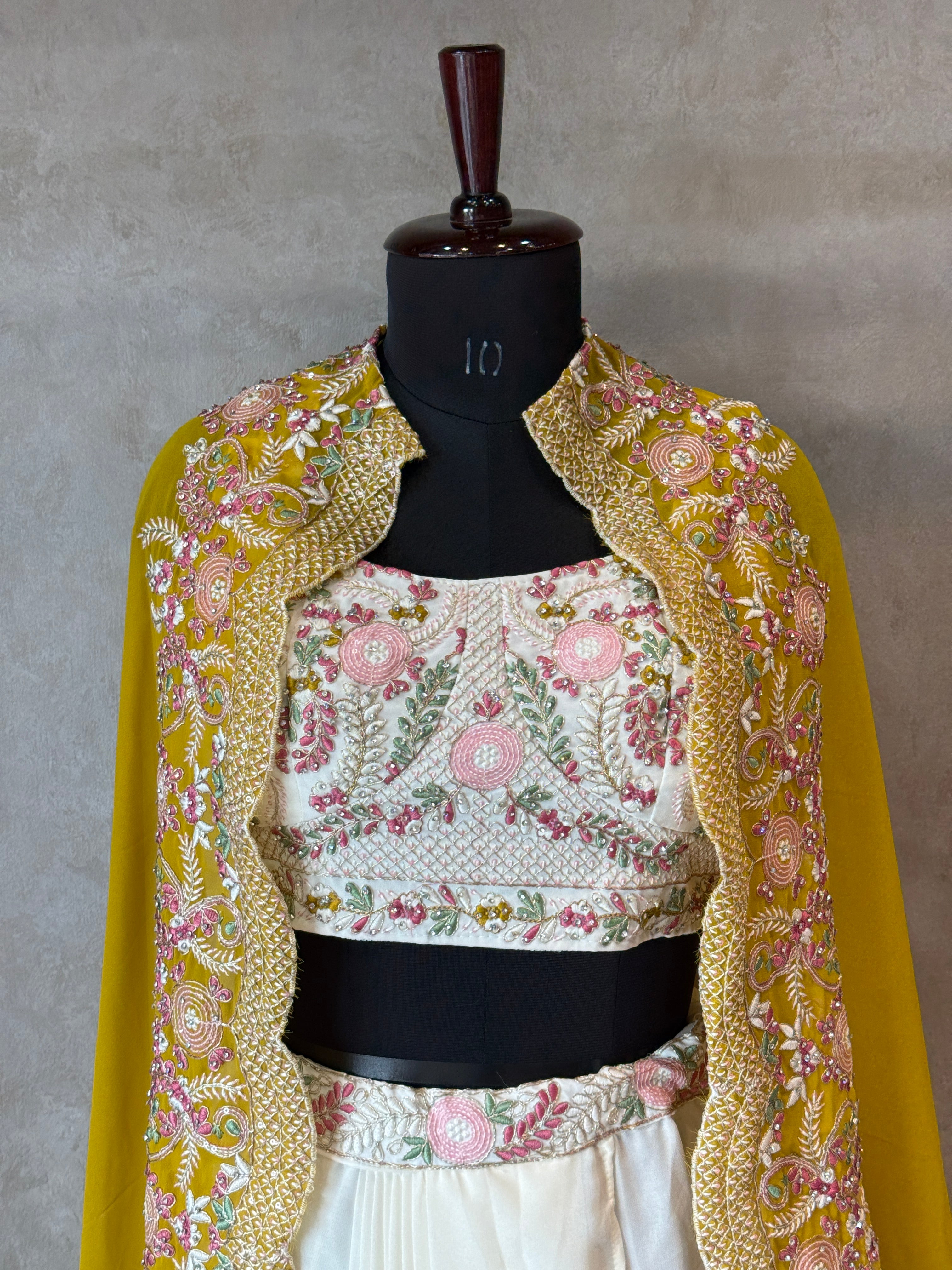 PREMIUM DESIGNER SHRUG SET