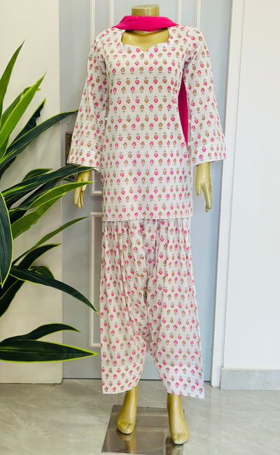 Elegant Floral Farshi Suit Set
