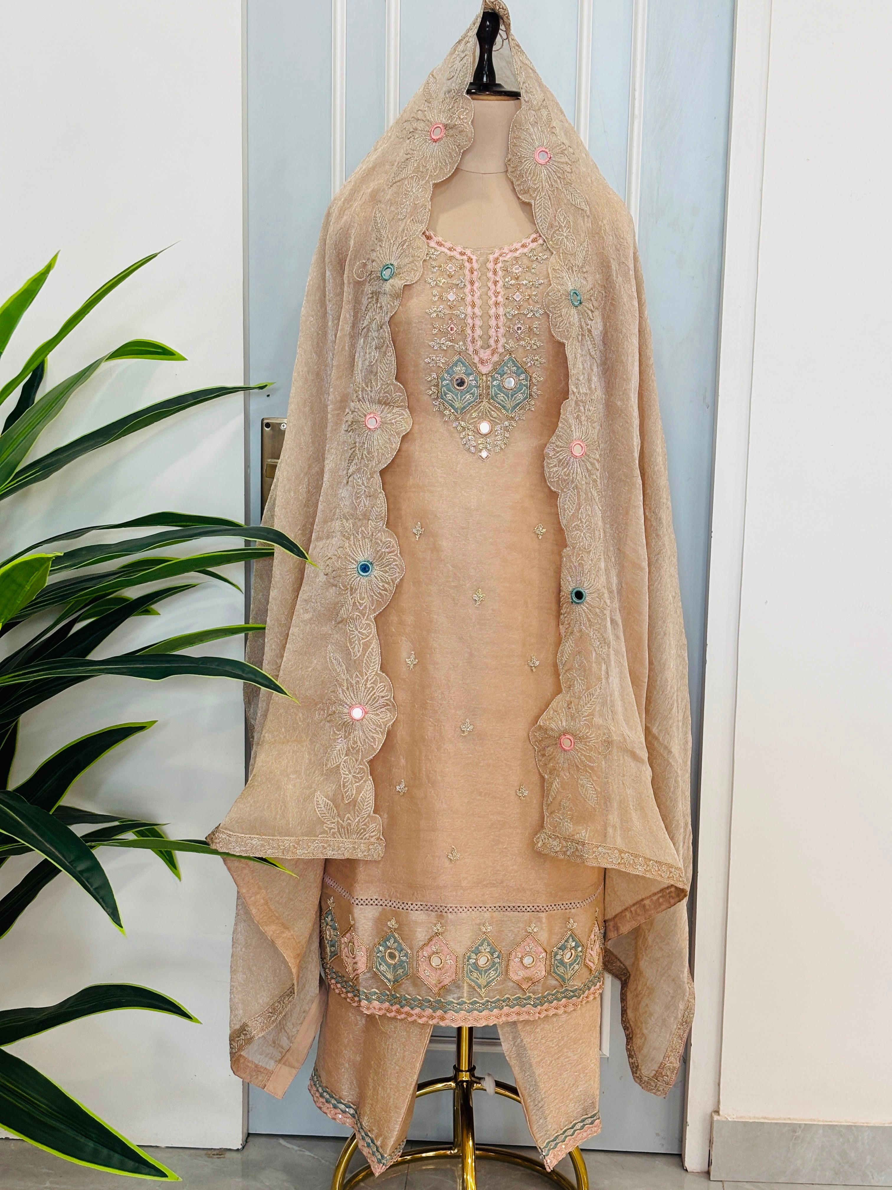 💫 Premium Mirror Work Kurta Pant Set with Beautiful Dupatta💫