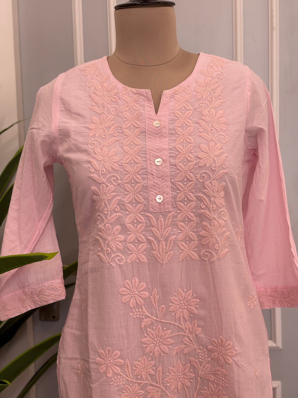 Graceful Floral Threadwork Cotton Kurta
