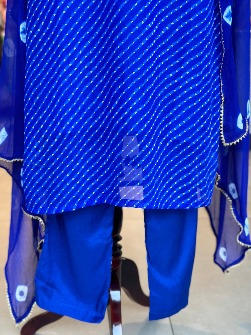 MOTHDA SPECIAL HANDWORK SUIT SET