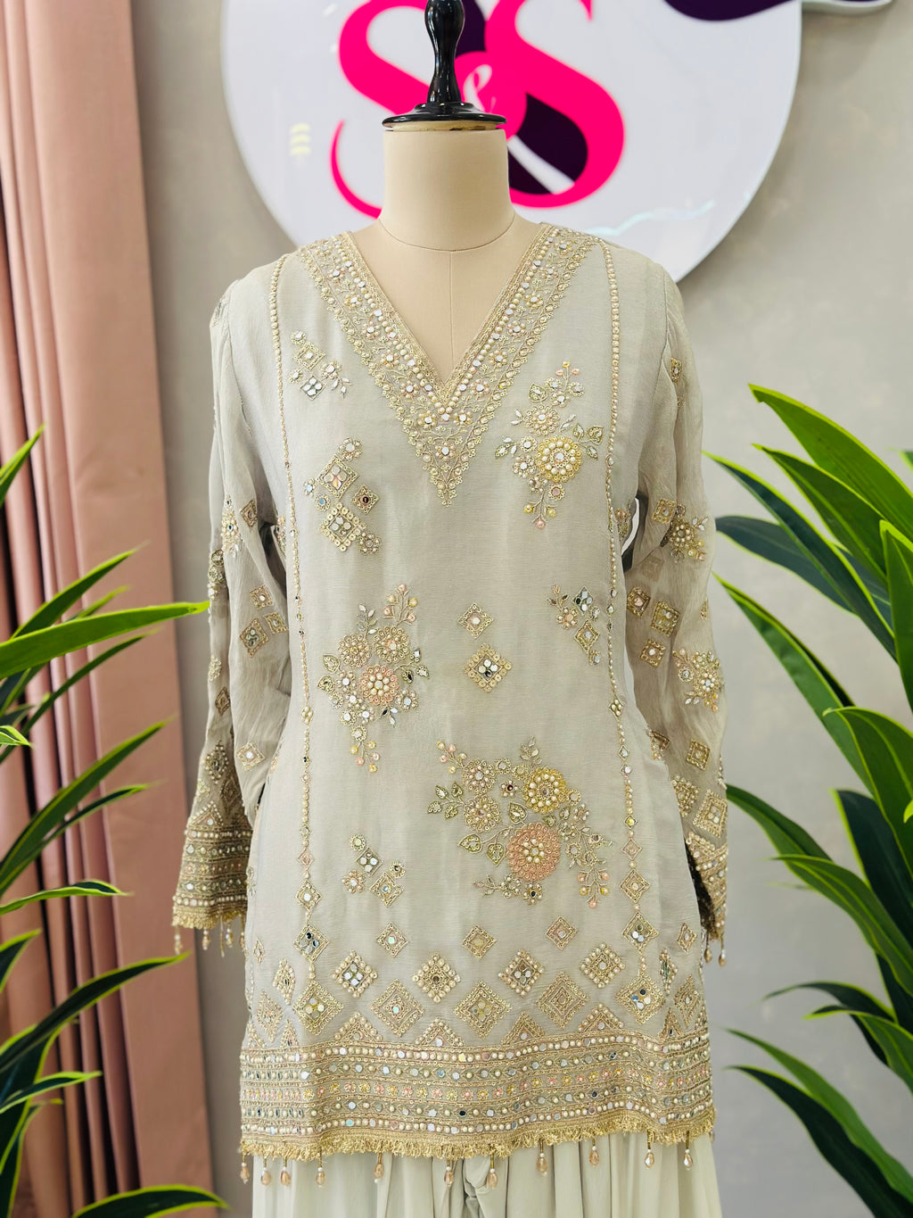 Premium Handwork Heavy Suit Set