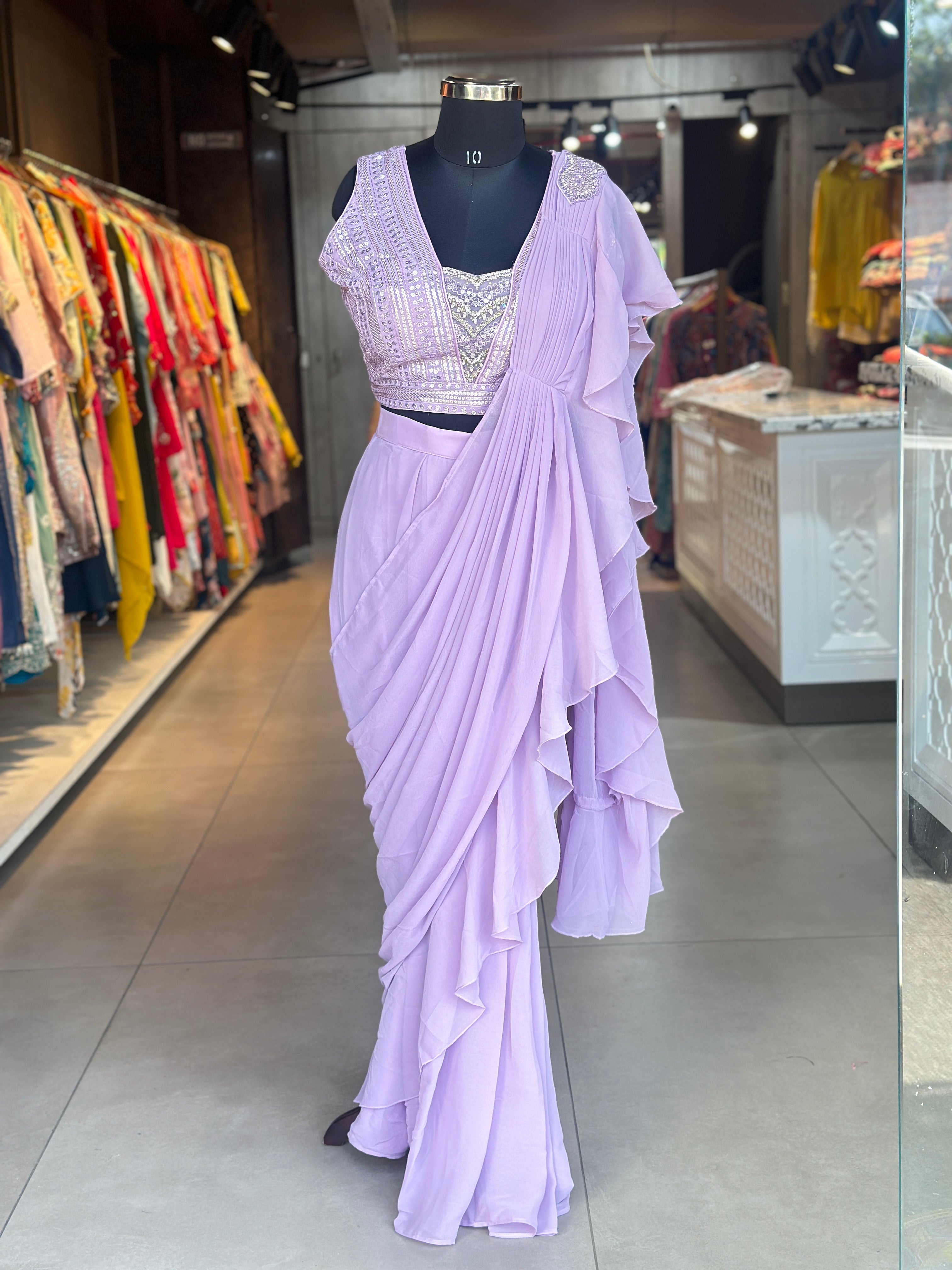 Draping Saree With Heavy Blouse