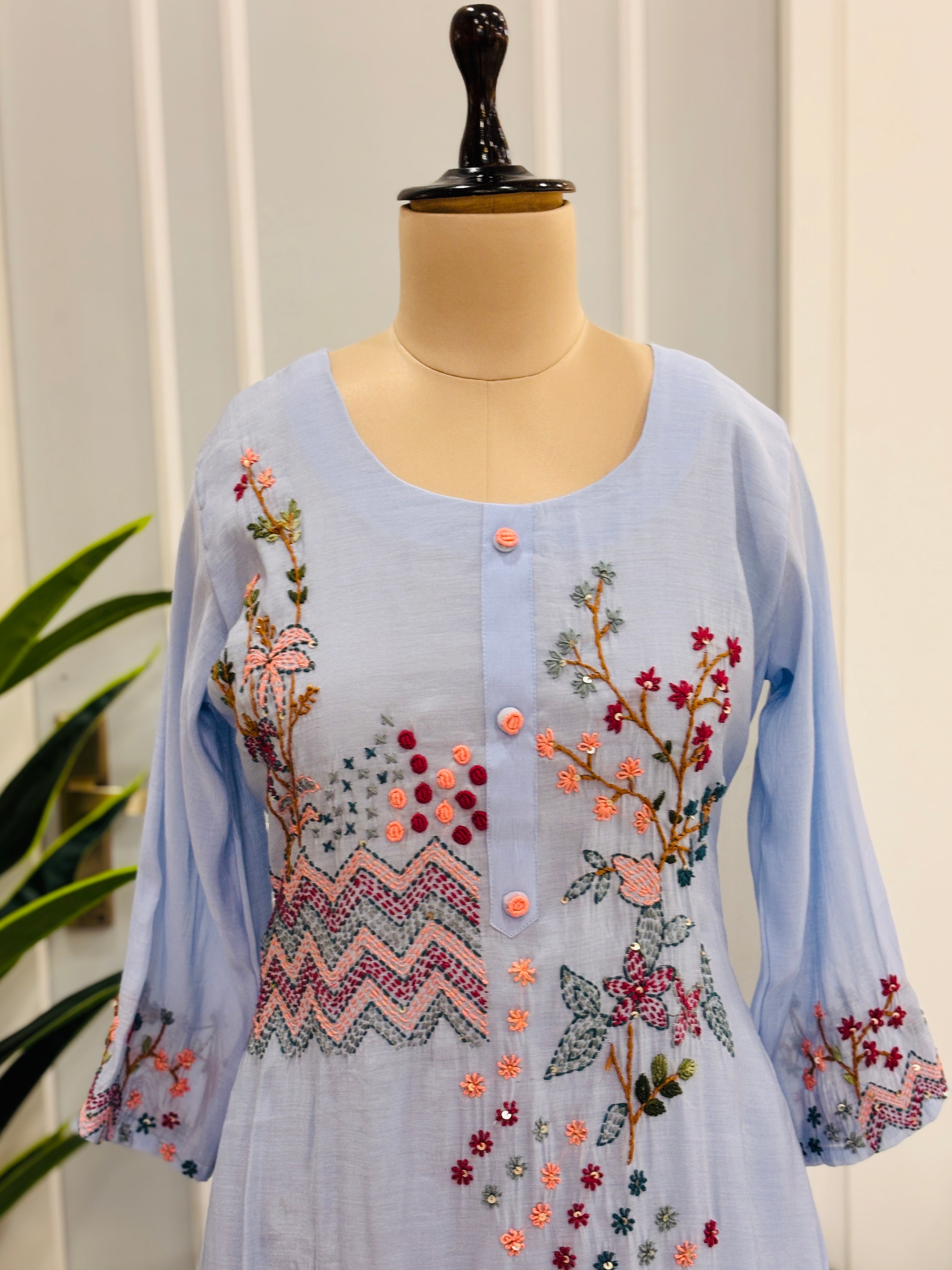 Hand Embroidered Three piece Suit Set