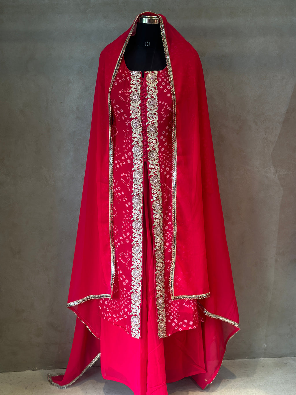 BEAUTIFUL BHANDEJ SPECIAL PLAZO SET