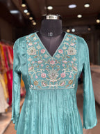 PURE CHINON HANDWORK SUIT