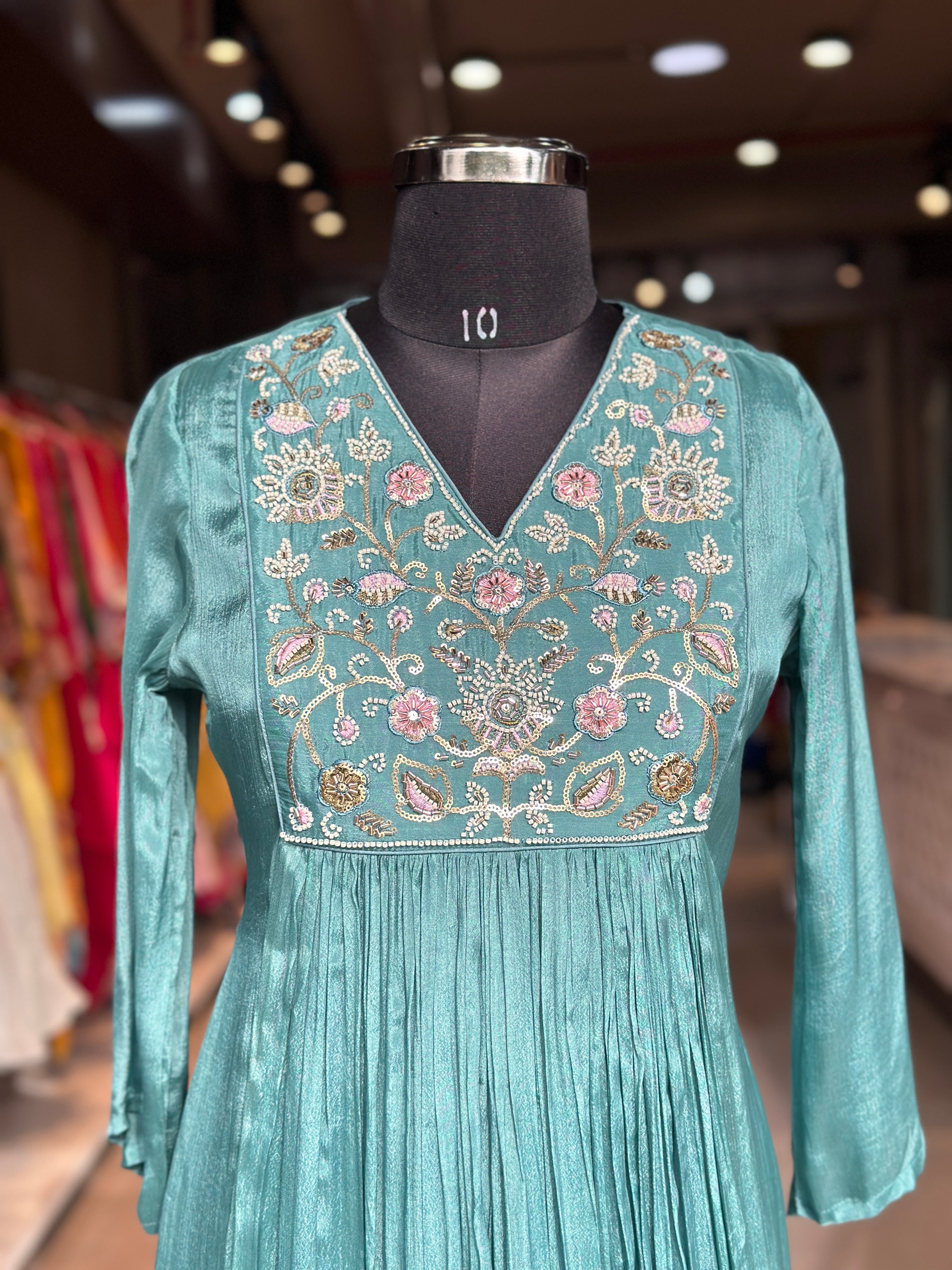 PURE CHINON HANDWORK SUIT