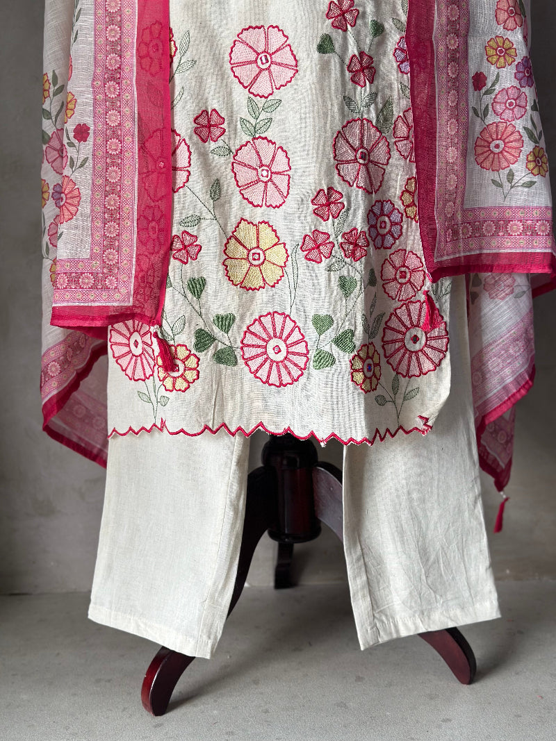 SUMMER FRIENDLY EMBROIDERED KURTA SET