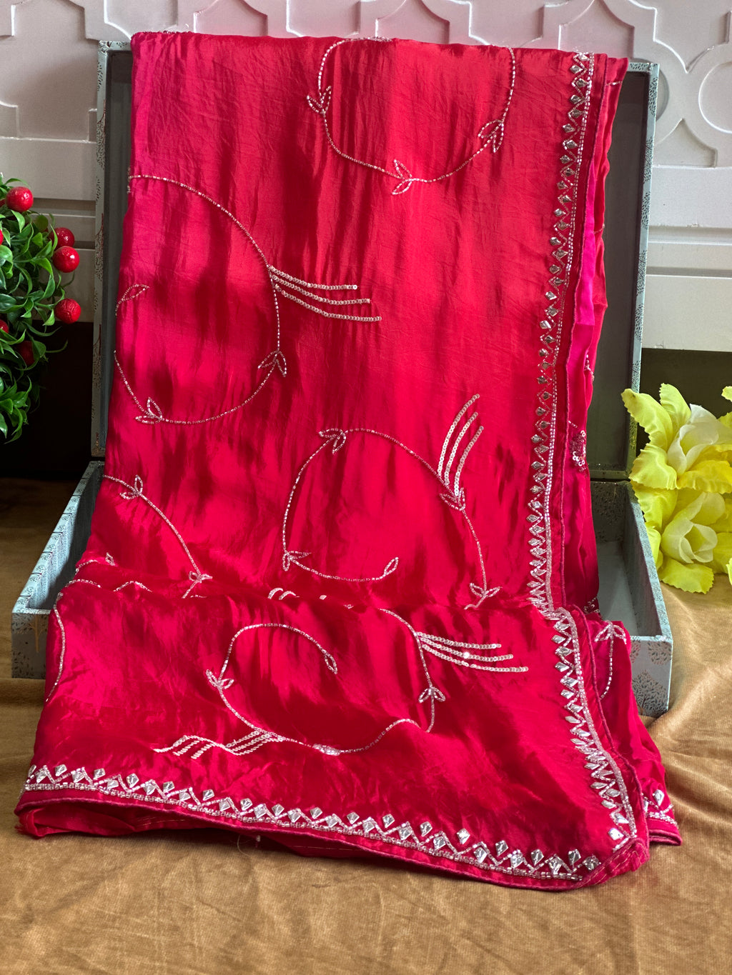 PREMIUM OMBRE JAAL HANDWORK SAREE