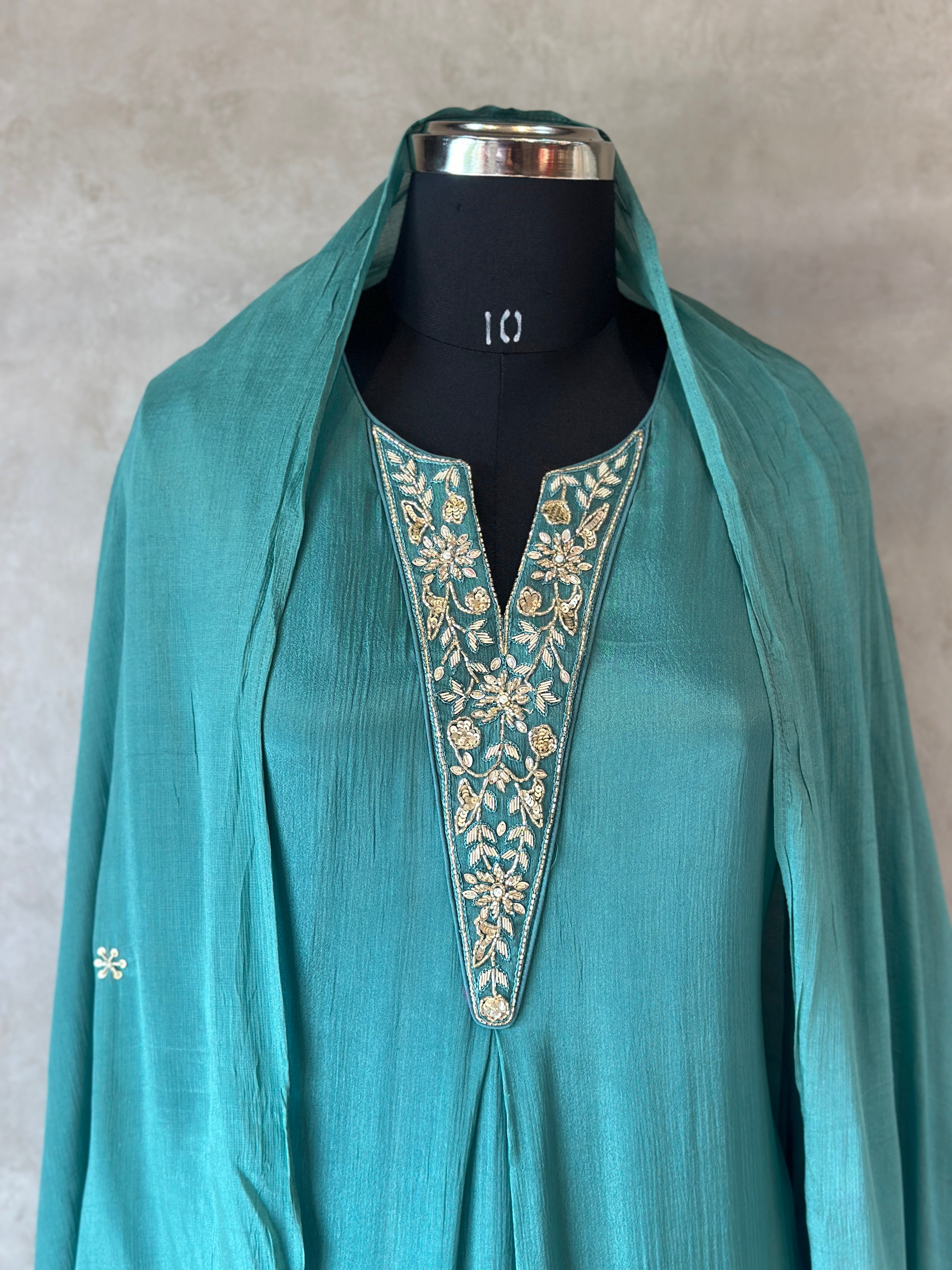 PURE CHINON HANDWORK SUIT