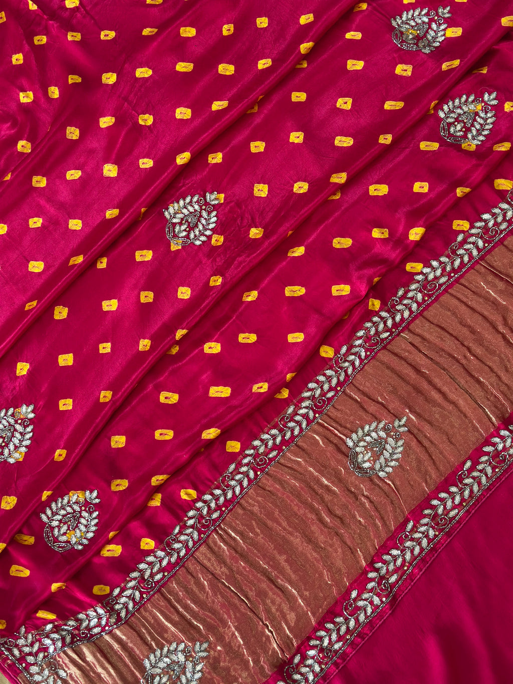🌸 Shahi Bandhej Saree with Handcrafted Gota Patti Detailing🌸