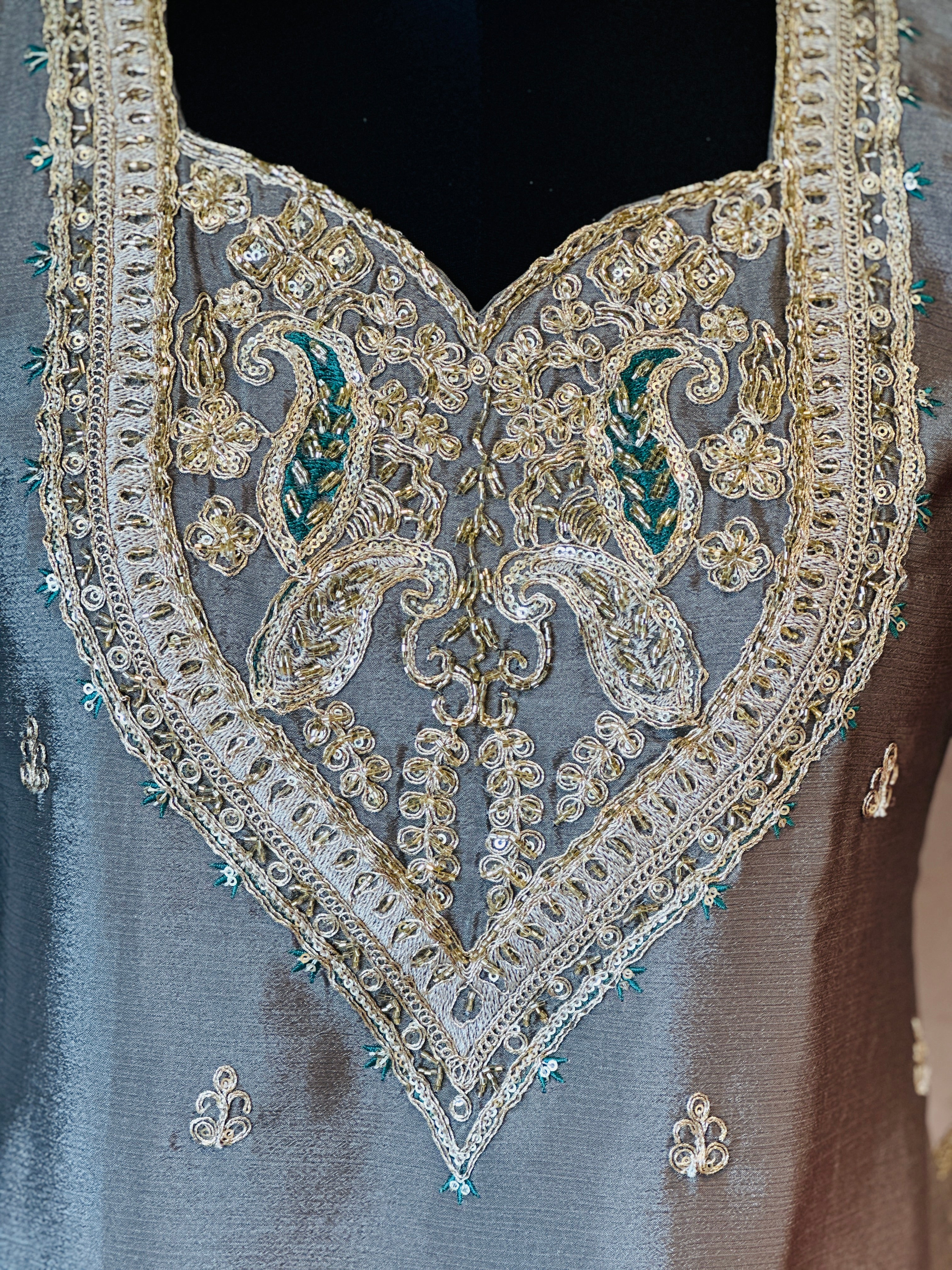 🌷🦋BEAUTIFUL HANDWORK PLAZO SET IN TWO SHADES 🦋🌷