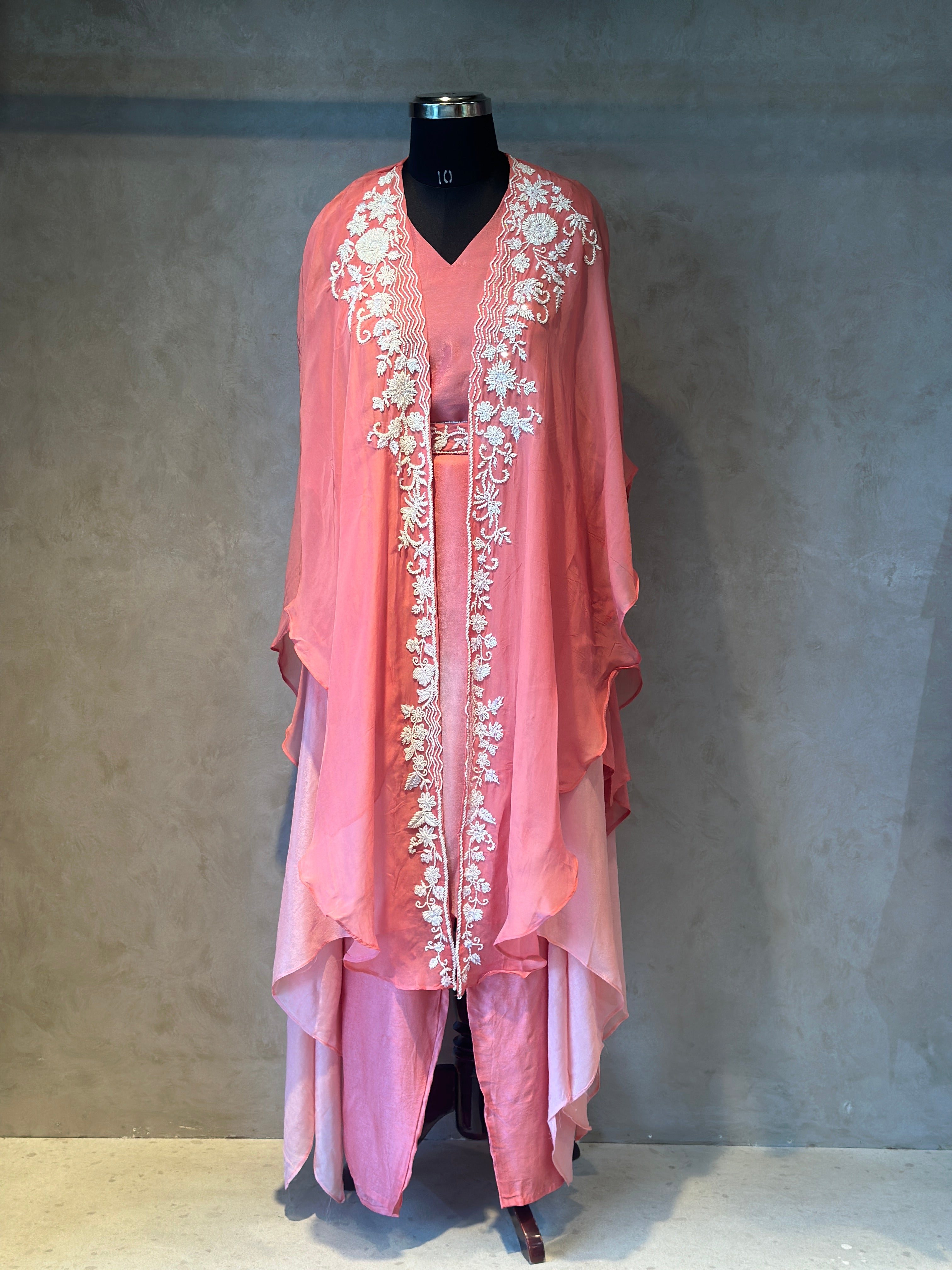 DESIGNER KAFTAN SET IN HANDWORK