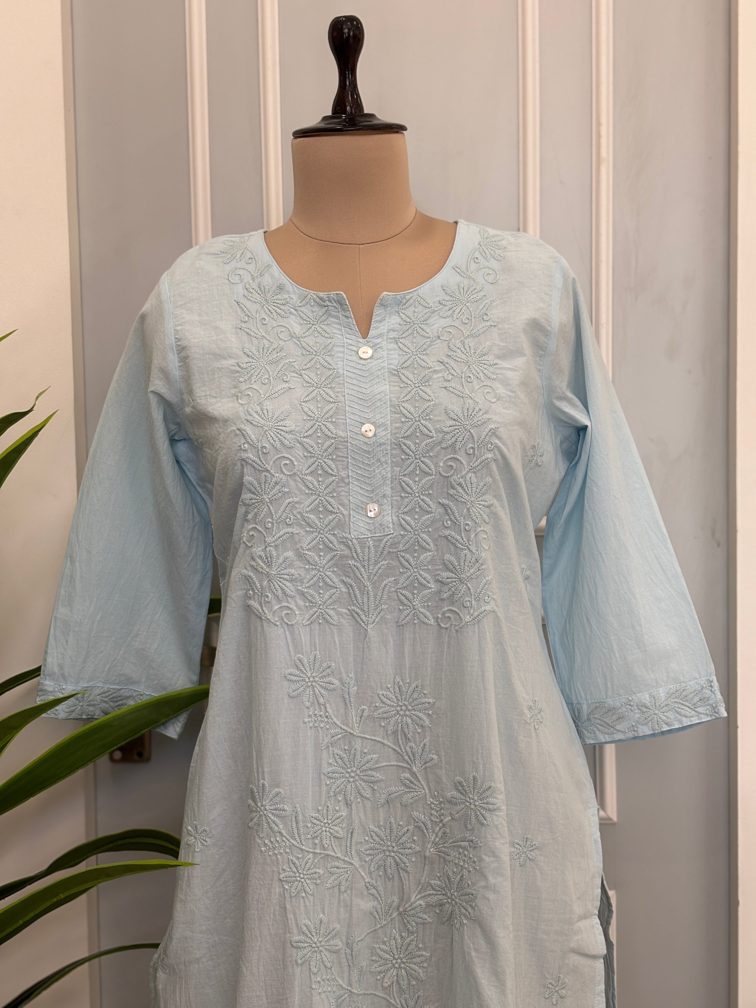 Graceful Floral Threadwork Cotton Kurta