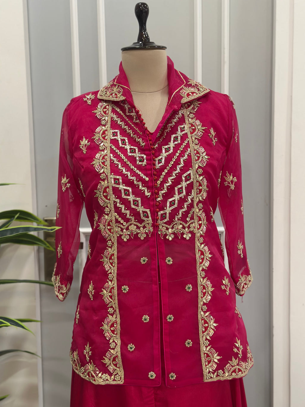 ✨ Traditional Gotapatti Handwork Indo-western Set ✨
