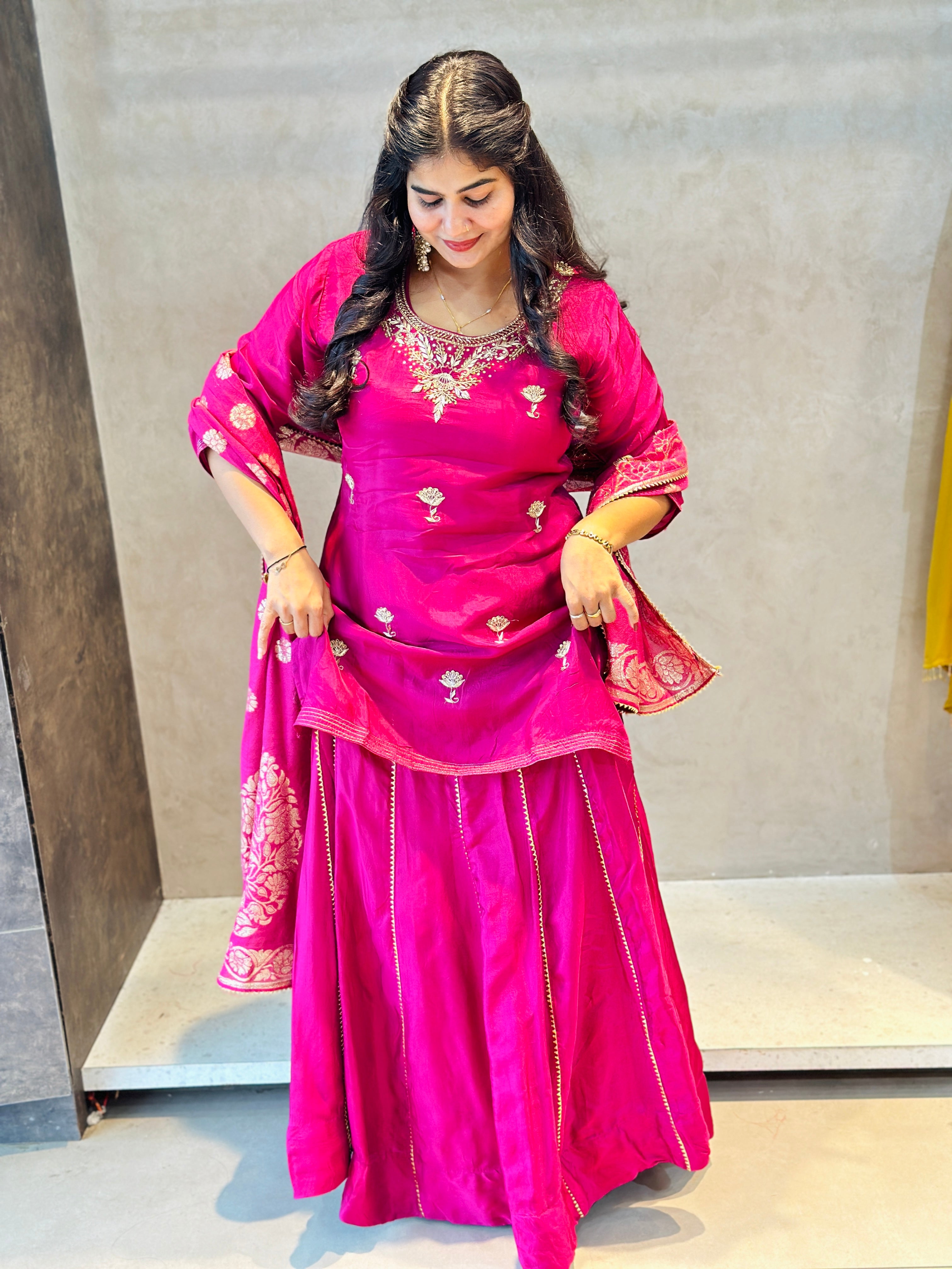 TRADITIONAL HANDWORK SKIRT SET